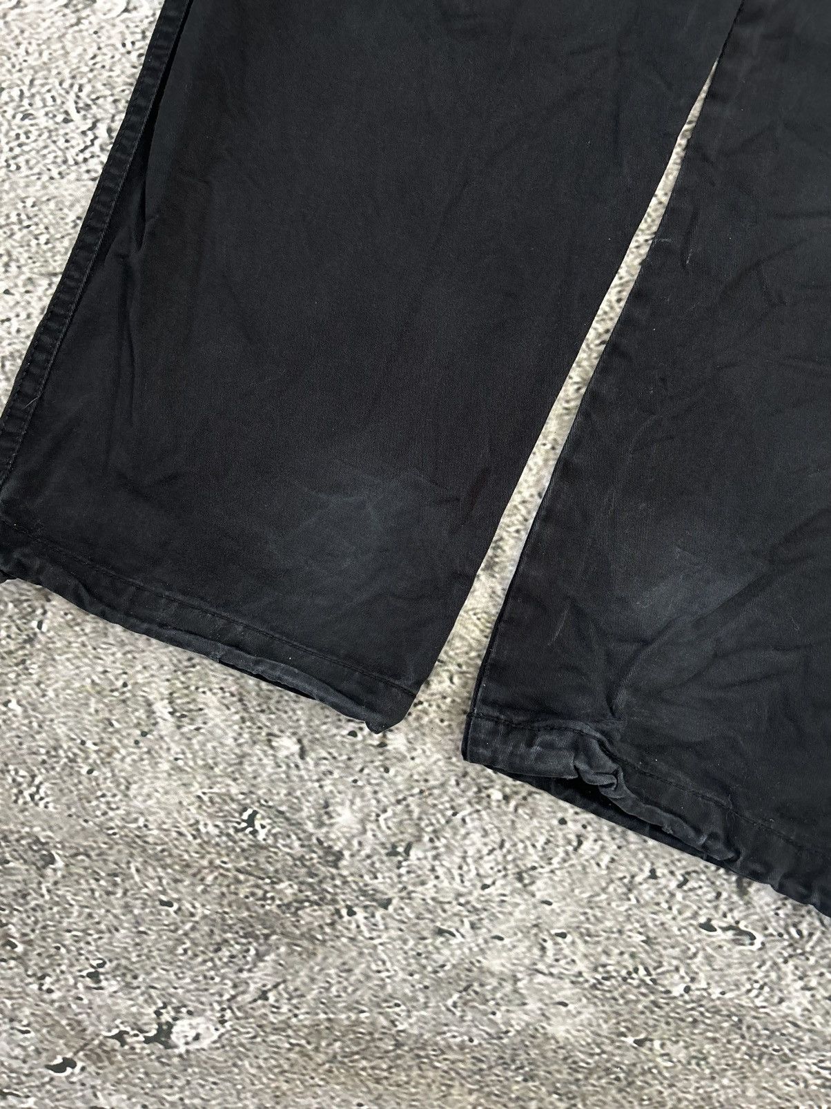 Pelle Pelle Pelle Pelle vintage black cargo pants small logo Y2K Size US 34 / EU 50 - 8 Thumbnail