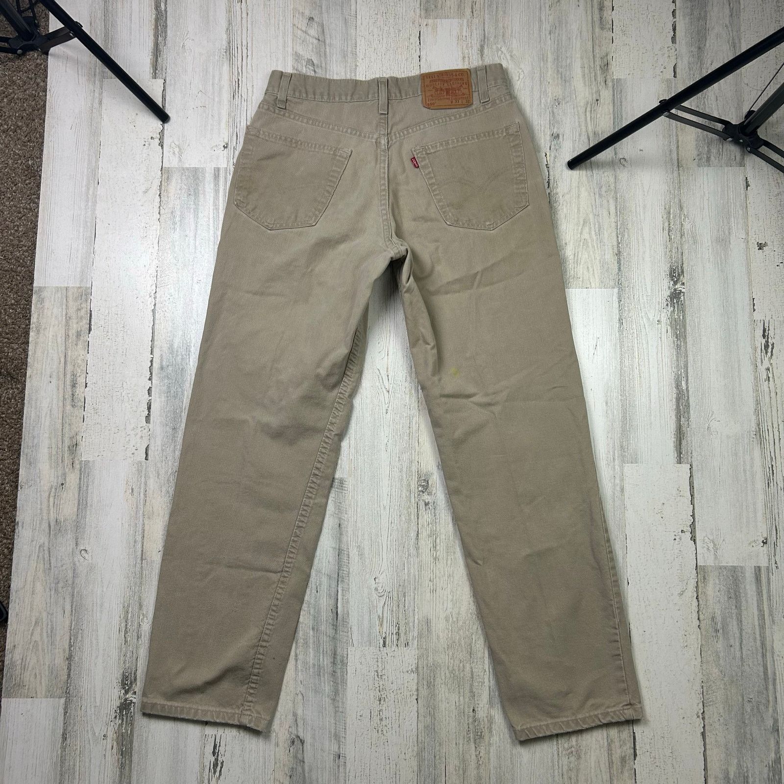 Levi's × Vintage Vintage 1990s 550 Relaxed Straight Leg Levi Khaki Jeans Size US 33 - 5 Thumbnail