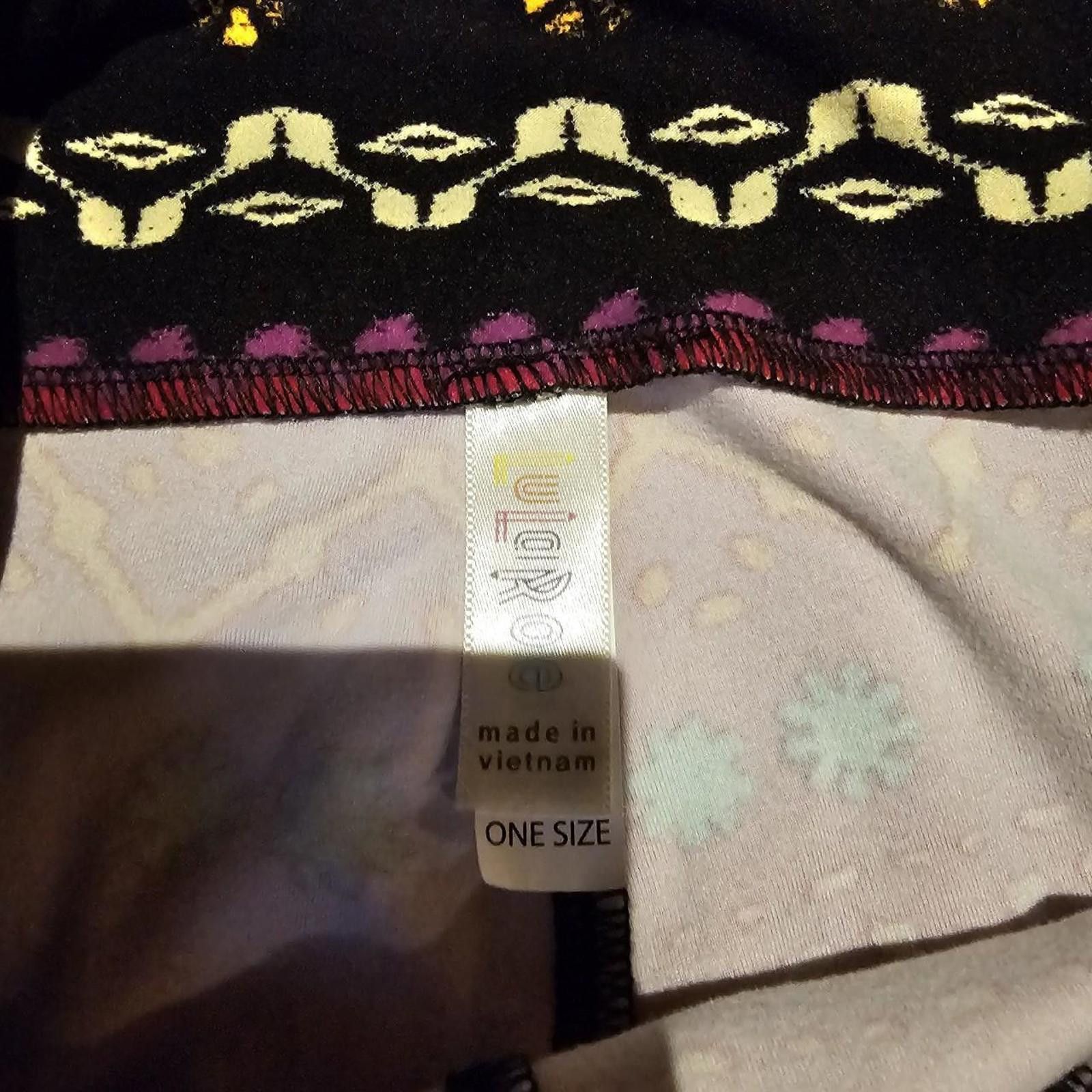 Designer LuLaRoe Women's Multi Colored Legging Size 30" / US 8 / IT 44 - 4 Thumbnail
