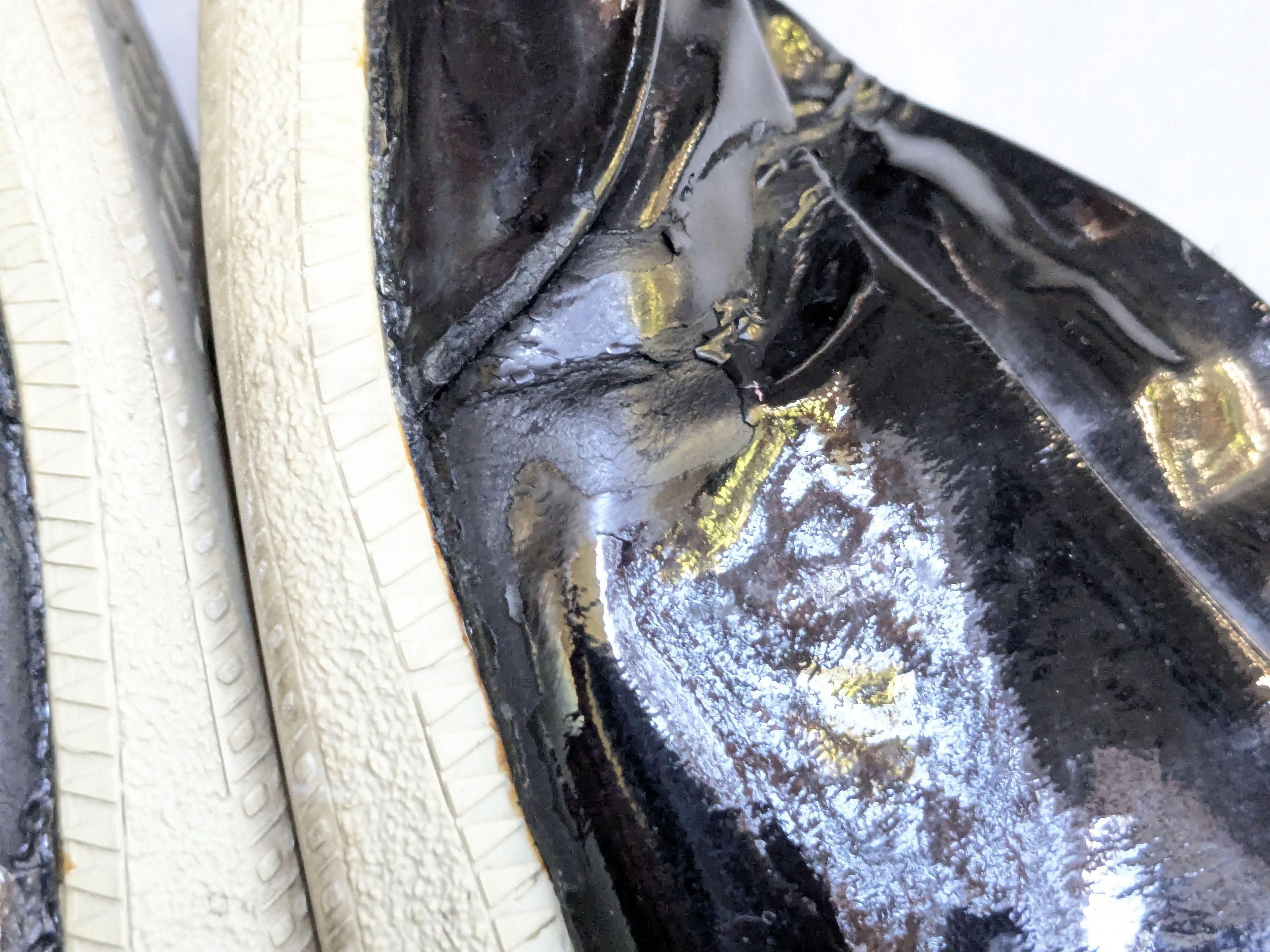 Maison Margiela Maison Margiela Future Black Patent Leather 9 42 High Tops Size US 9 / EU 42 - 15 Thumbnail