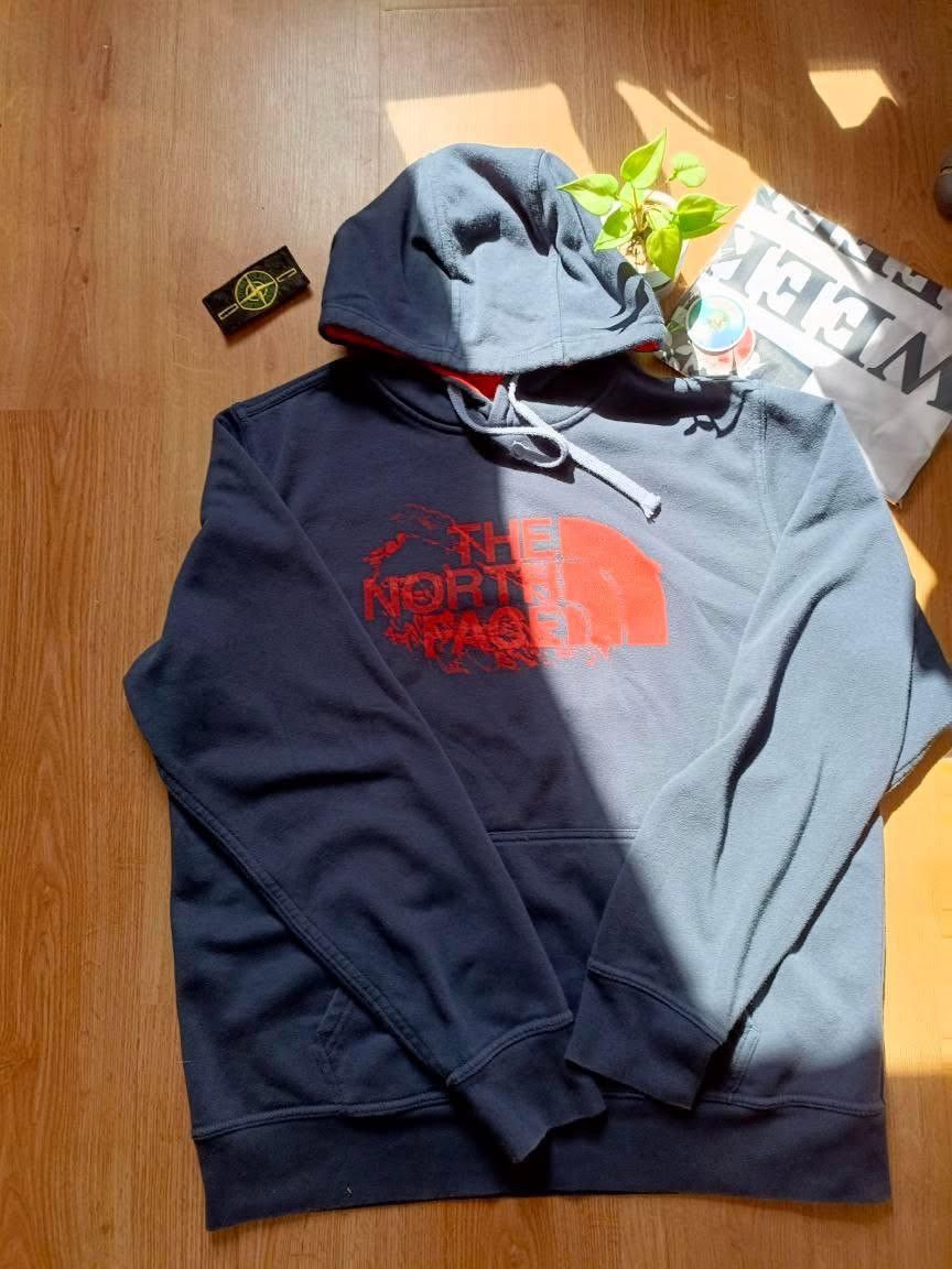 The North Face The North Face men's size L blue hoodie with orange logo Size US L / EU 52-54 / 3 - 1 Thumbnail