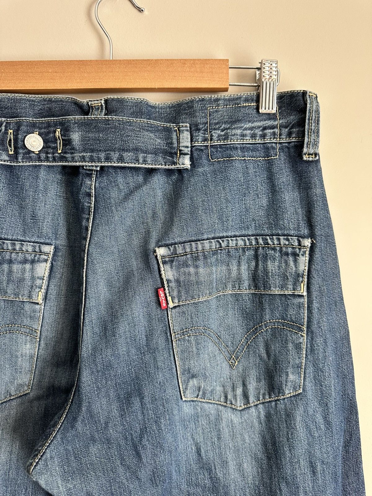 Levi's Levi’s Engineered Jeans Twisted Seam Buckle-Back Denim Size US 30 / EU 46 - 6 Thumbnail