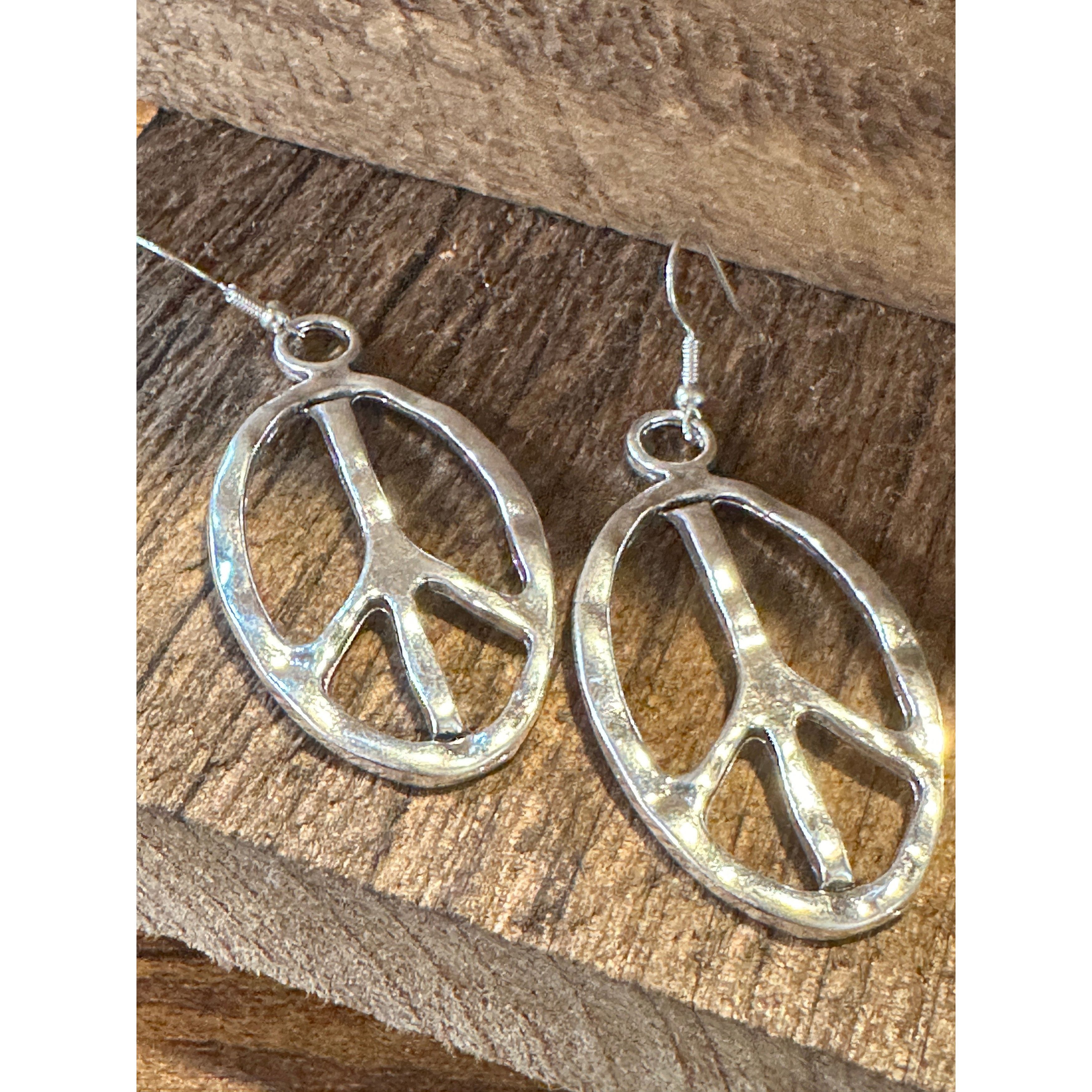 Other Boho Vintage Hippie Peace Sign Dangle Wire Earrings, Silver Size ONE SIZE - 7 Thumbnail