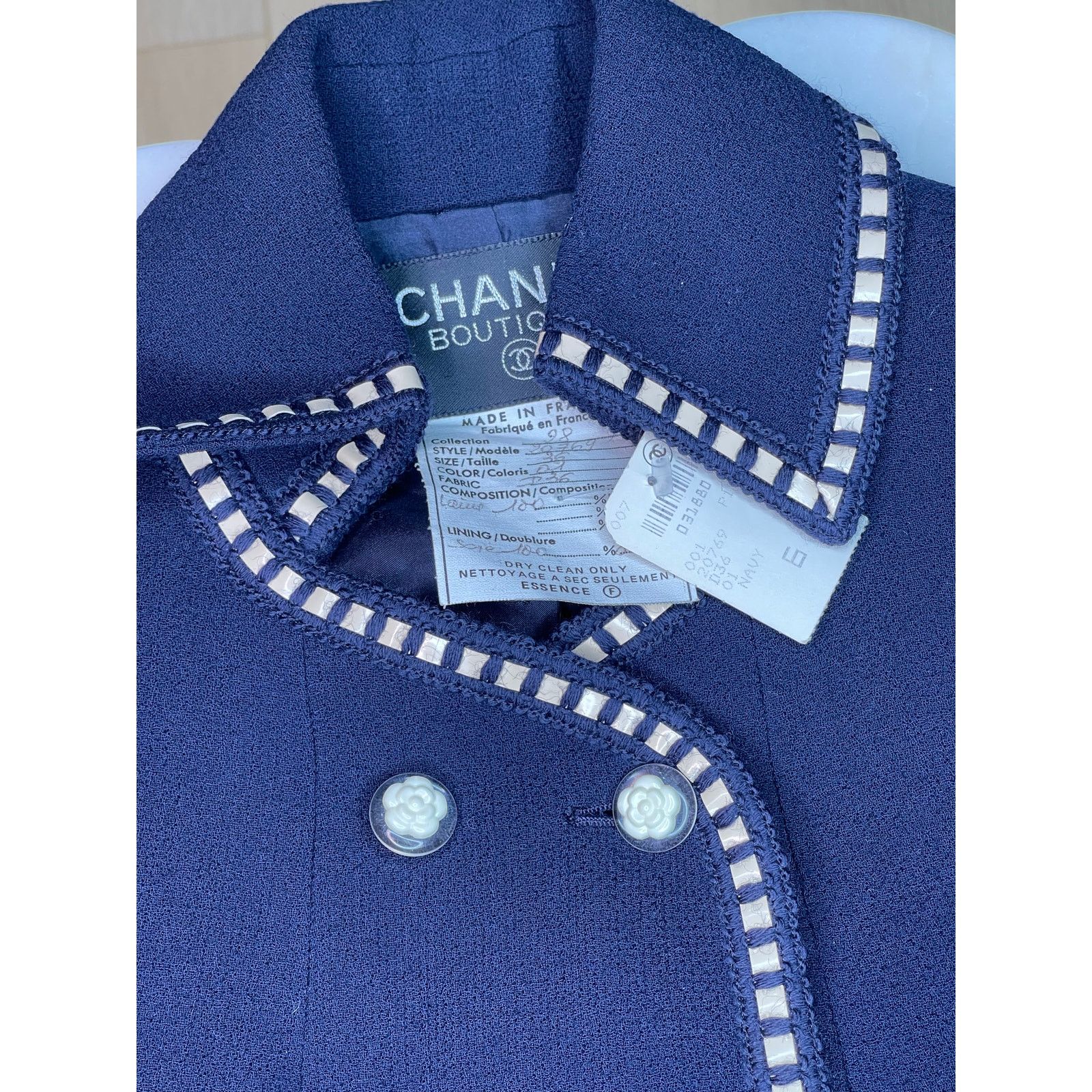 Chanel Chanel Vintage 1992 Spring Collection Tweed Suit Size 36 Size XS / US 0-2 / IT 36-38 - 7 Thumbnail