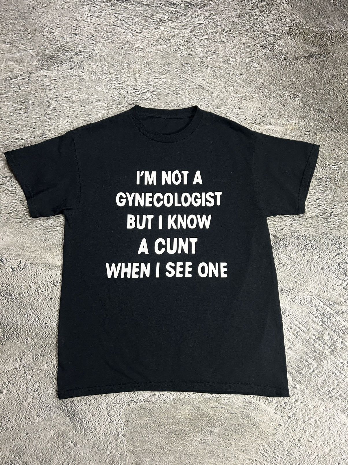 Other Vintage funny T-shirt black I’m not a gynecologist but Size US S / EU 44-46 / 1 - 1 Thumbnail