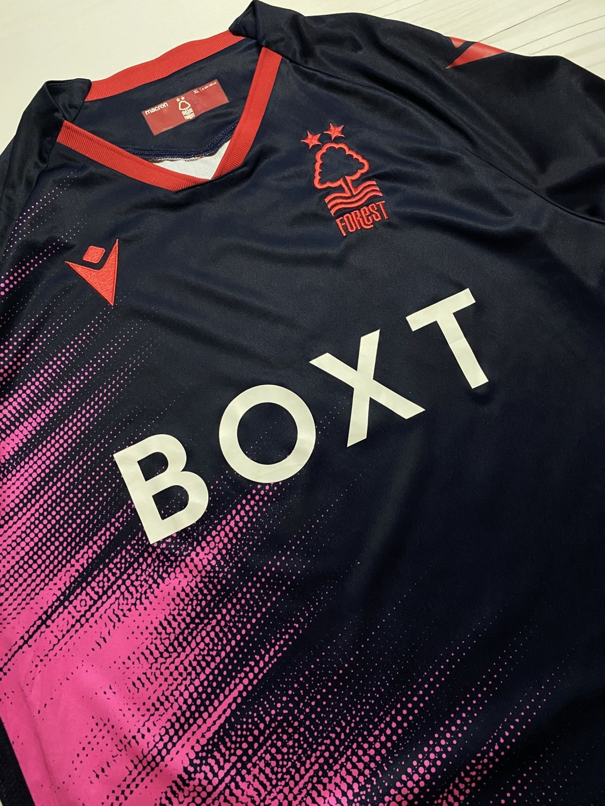 Macron Macron Nottingham Forest 2021/22 away football y2k t shirt Size US XL / EU 56 / 4 - 8 Thumbnail