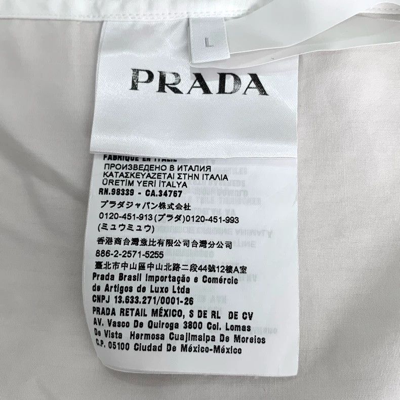 Prada Prada 21 logo triangle floral print lapel white cotton shor Size US L / EU 52-54 / 3 - 7 Thumbnail