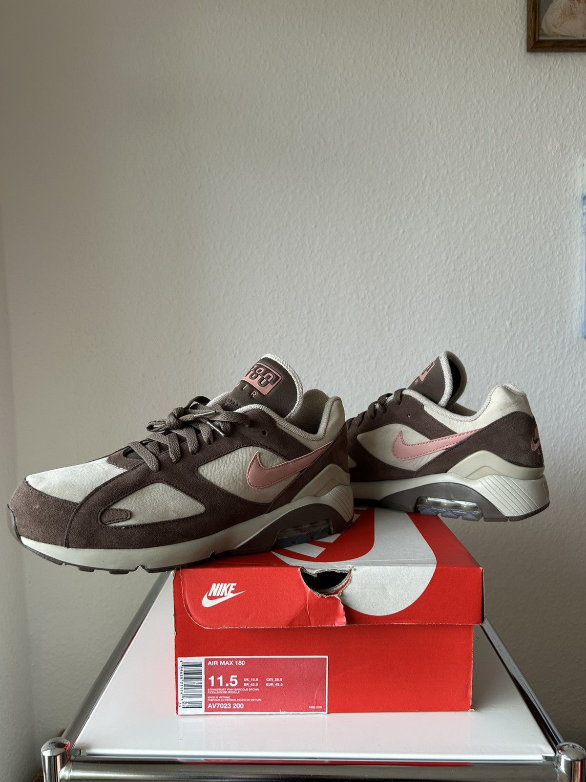 Nike Nike Air Max 180 Bacon Size US 11.5 / EU 44-45 - 7 Thumbnail