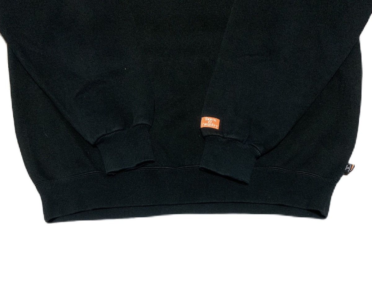 Vintage Vintage 90s Town&Country Crewneck Sweatshirt Size US L / EU 52-54 / 3 - 3 Thumbnail