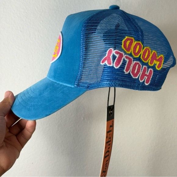 Designer × Von Dutch NWT VON DUTCH BLUE HOLLYWOOD VELVET TRUCKER HAT Size ONE SIZE - 8 Thumbnail