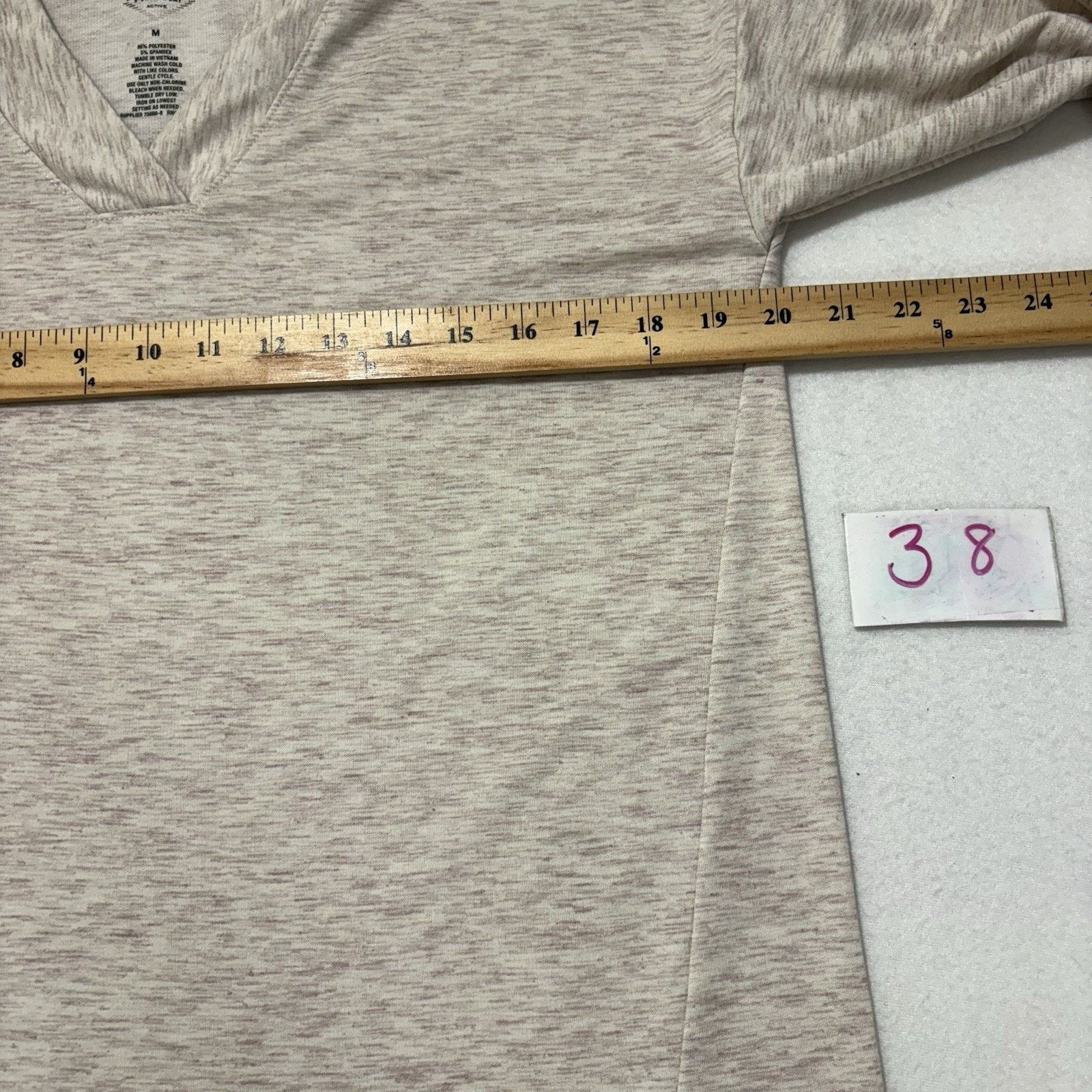 Other St. John's Bay Active Medium V-Neck Sweatshirt Beige Stretch Size M / US 6-8 / IT 42-44 - 7 Thumbnail