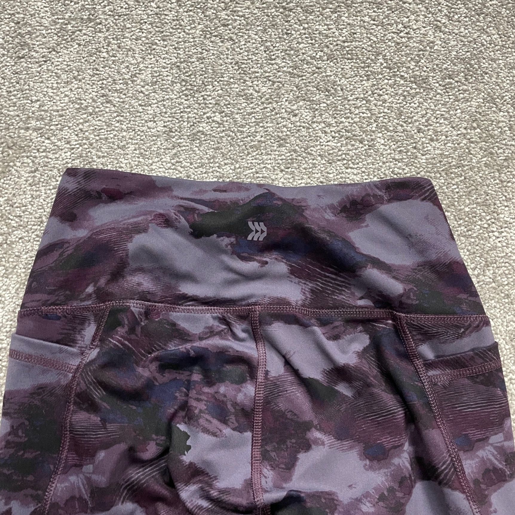 Vintage All In Motion Compression Leggings Women XS Purple Tie-Dye Active Gym Yoga 24x24 Size 26" / US 2 / IT 38 - 4 Thumbnail