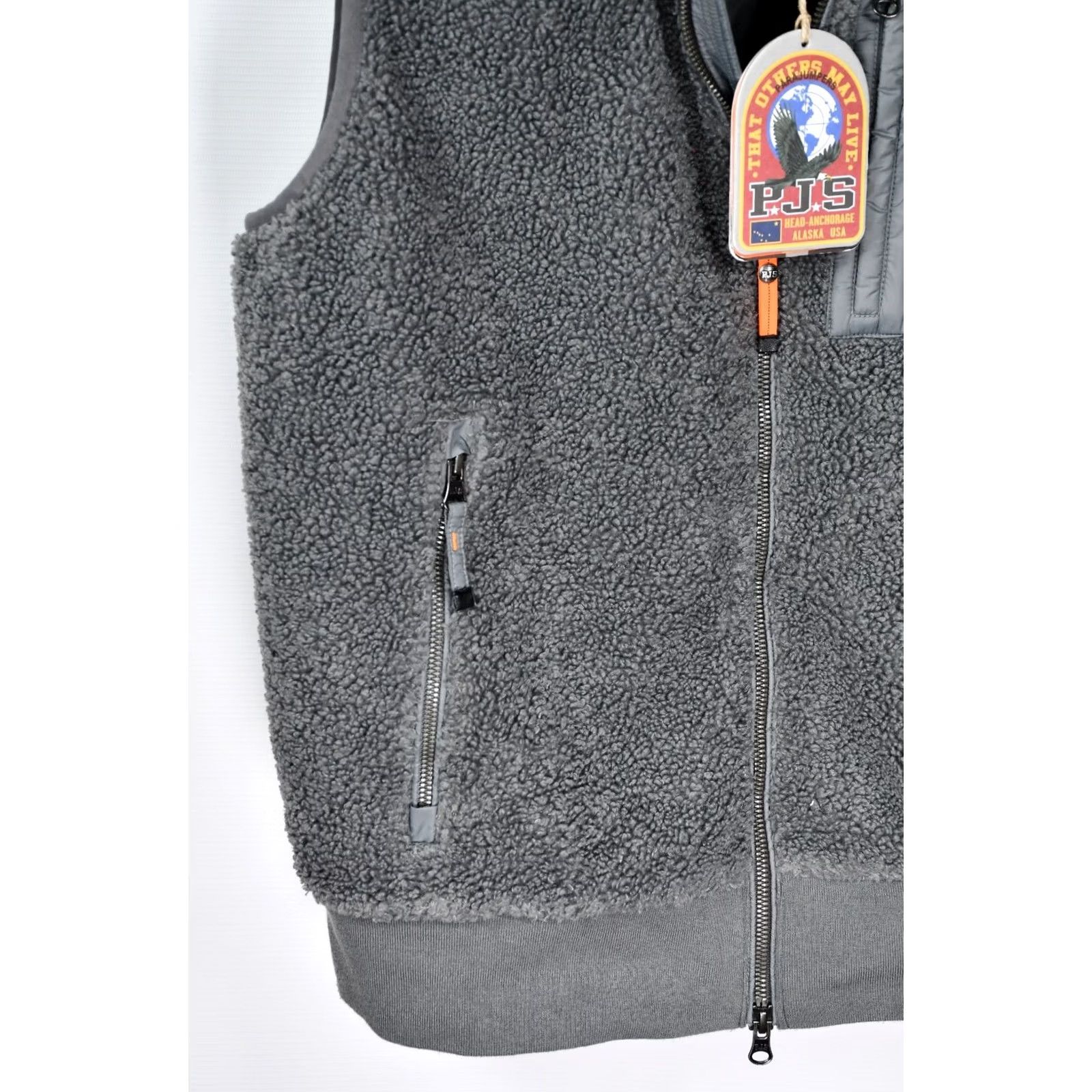 Parajumpers PARAJUMPERS VEST SELKUP POWER FLEECE VEST L MEN Gray 90% DOWN 10% FEATHER ZIP Front Logo 2021 Size US L / EU 52-54 / 3 - 5 Thumbnail