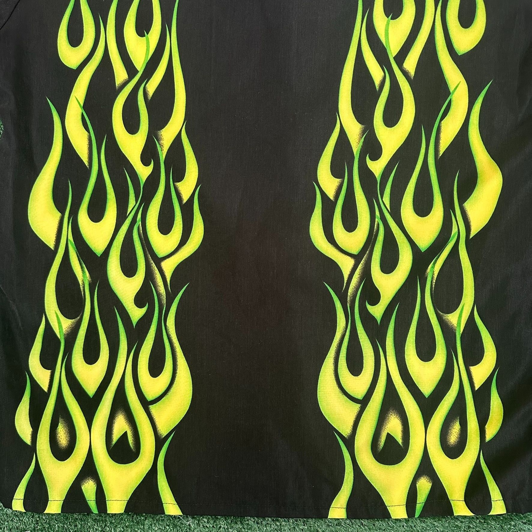 Vintage Vintage Y2K Sapphire Lounge Neon Flame Shirt Cyber Goth Skat Size US M / EU 48-50 / 2 - 7 Thumbnail