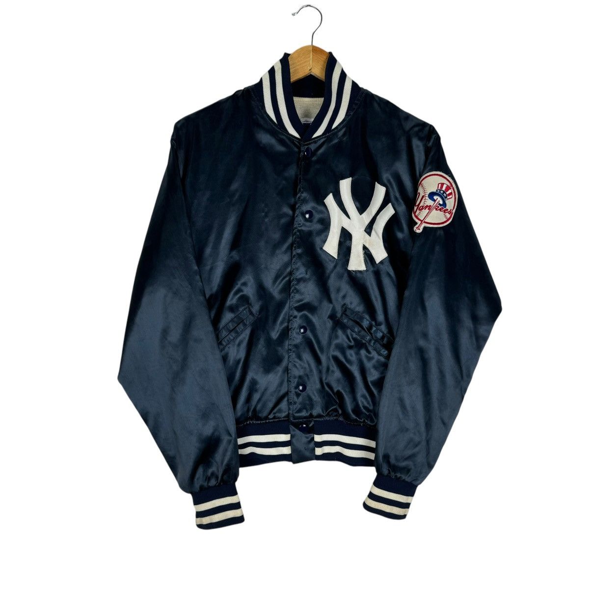 MLB 🔥NEW YORK YANKEES MLB VARSITY LIGHT JACKET Size US M / EU 48-50 / 2 - 1 Thumbnail