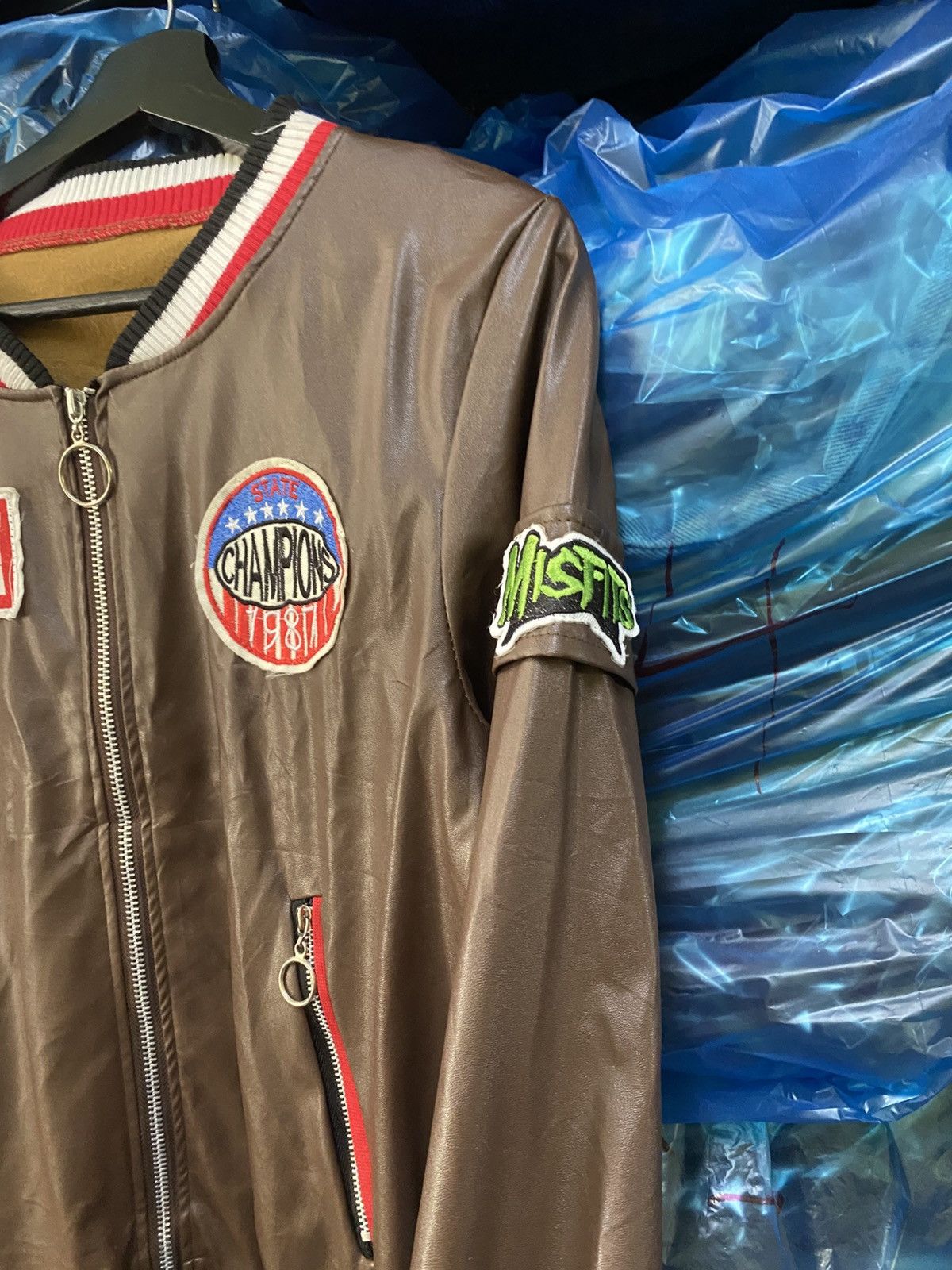 Other Vintage Strut Brown Bomber Jacket Patches Spectacle Varsity Size US S / EU 44-46 / 1 - 4 Thumbnail