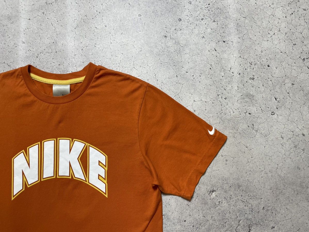 Nike × Vintage Vintage Retro Nike Big Swoosh Logo Y2K T-Shirt Size US M / EU 48-50 / 2 - 3 Thumbnail