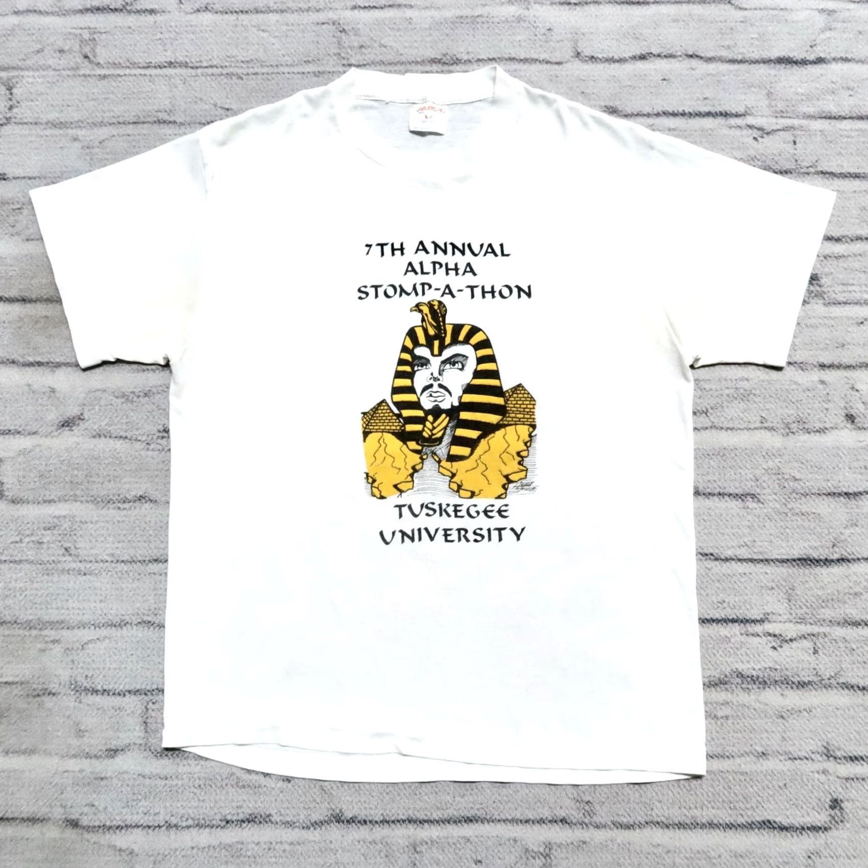 DANCER Vintage Alpha Stomp-a-Thon Tuskagee University Shirt Mens L White T-Shirt Size US L / EU 52-54 / 3 - 2 Thumbnail