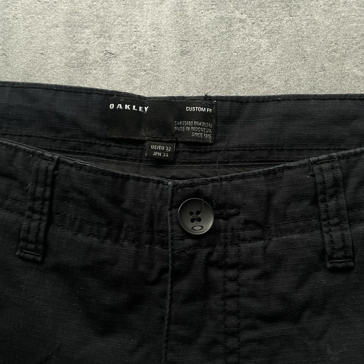 Other Vintage 90s Oakley Cargo Shorts Custom Fit Size US 32 / EU 48 - 4 Thumbnail