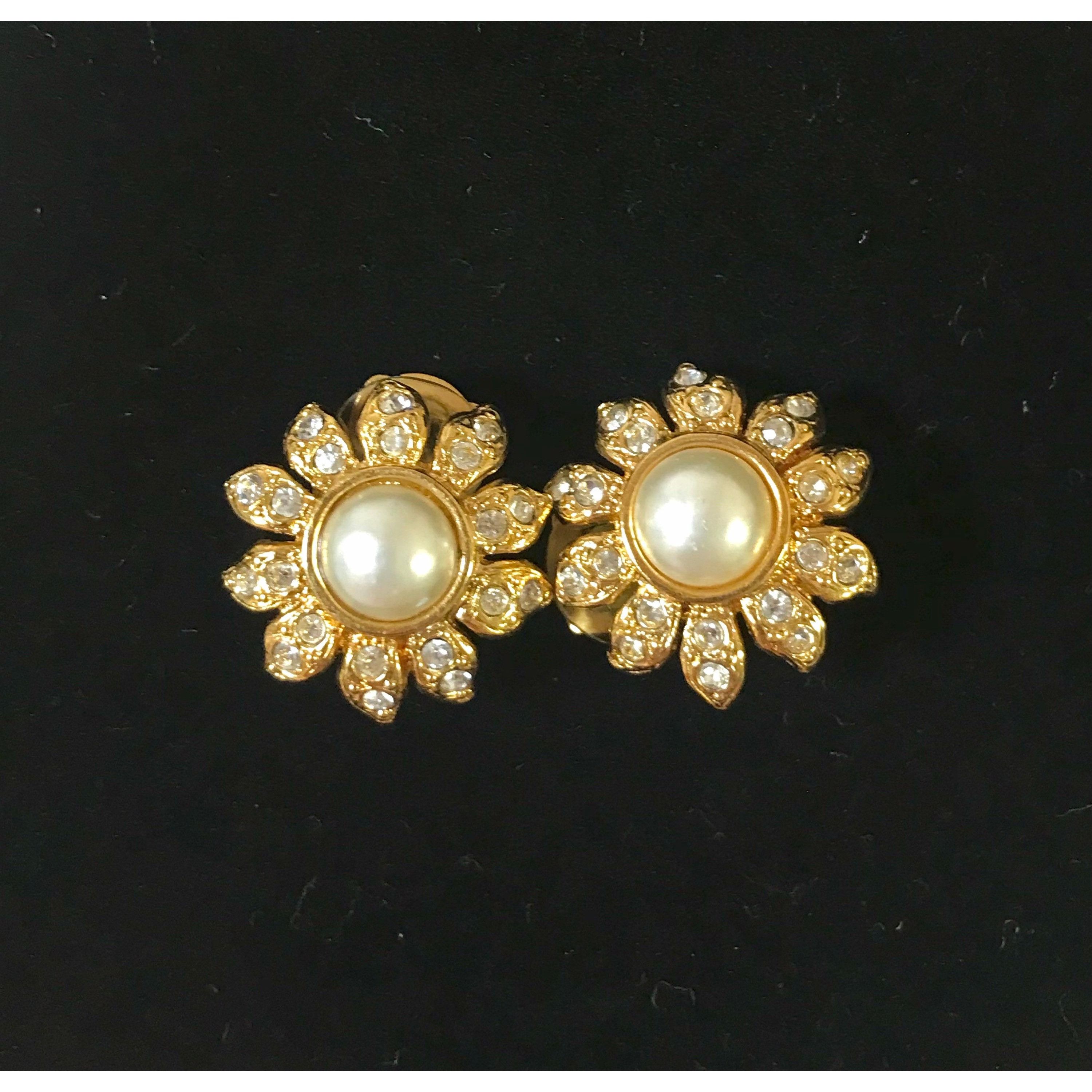Chanel Vintage CHANEL golden sunflower design earrings with crystal Size ONE SIZE - 10 Thumbnail