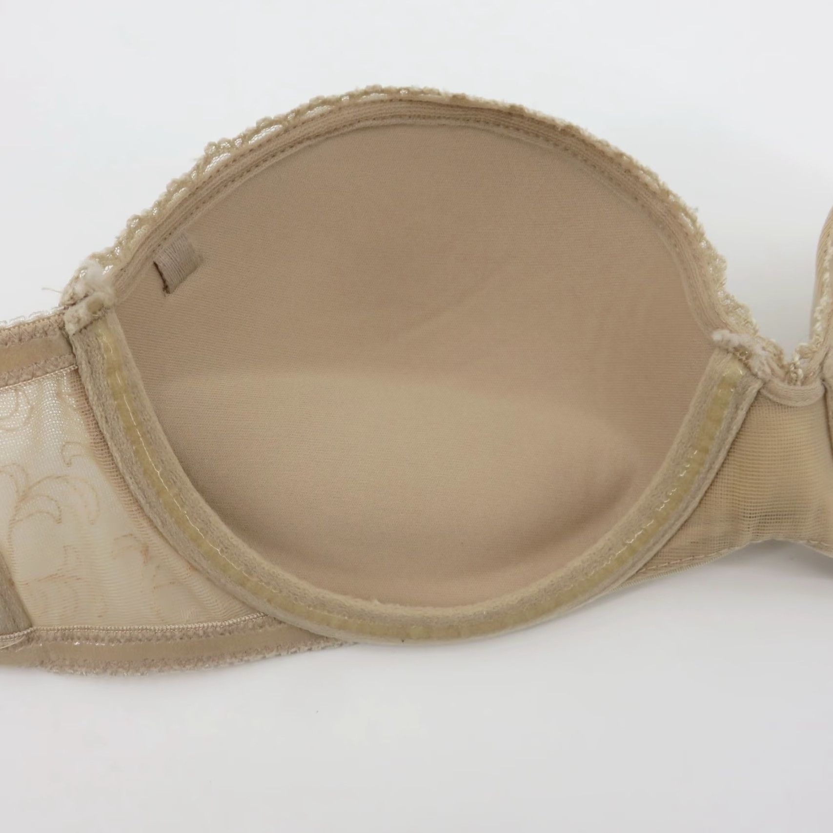 Vintage **Lily of France 34B Underwire Padded Strapless Solid Beige Bra** User: **Lily of France 34B Solid Beige Underwire Padded Strapless Bra** Size ONE SIZE - 7 Thumbnail
