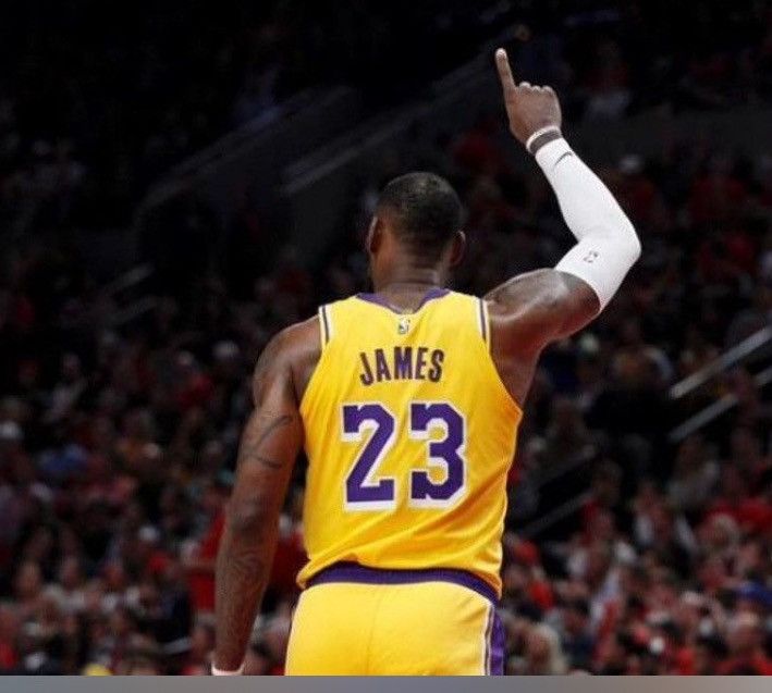 Nike 🇺🇸 Y2K Nike Lebron James 23 L. A. Lakers T-Shirt Y2K Just Don Size US S / EU 44-46 / 1 - 3 Thumbnail