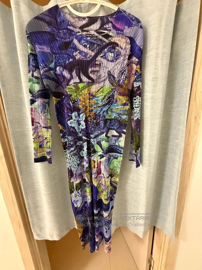 Issey Miyake Issey Miyake Aurora Jungle Dress Size L / US 10 / IT 46 - 1 Thumbnail