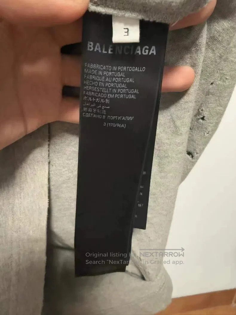 Balenciaga Balenciaga Gray Manchester United graffiti letter logo sho Size US L / EU 52-54 / 3 - 4 Thumbnail