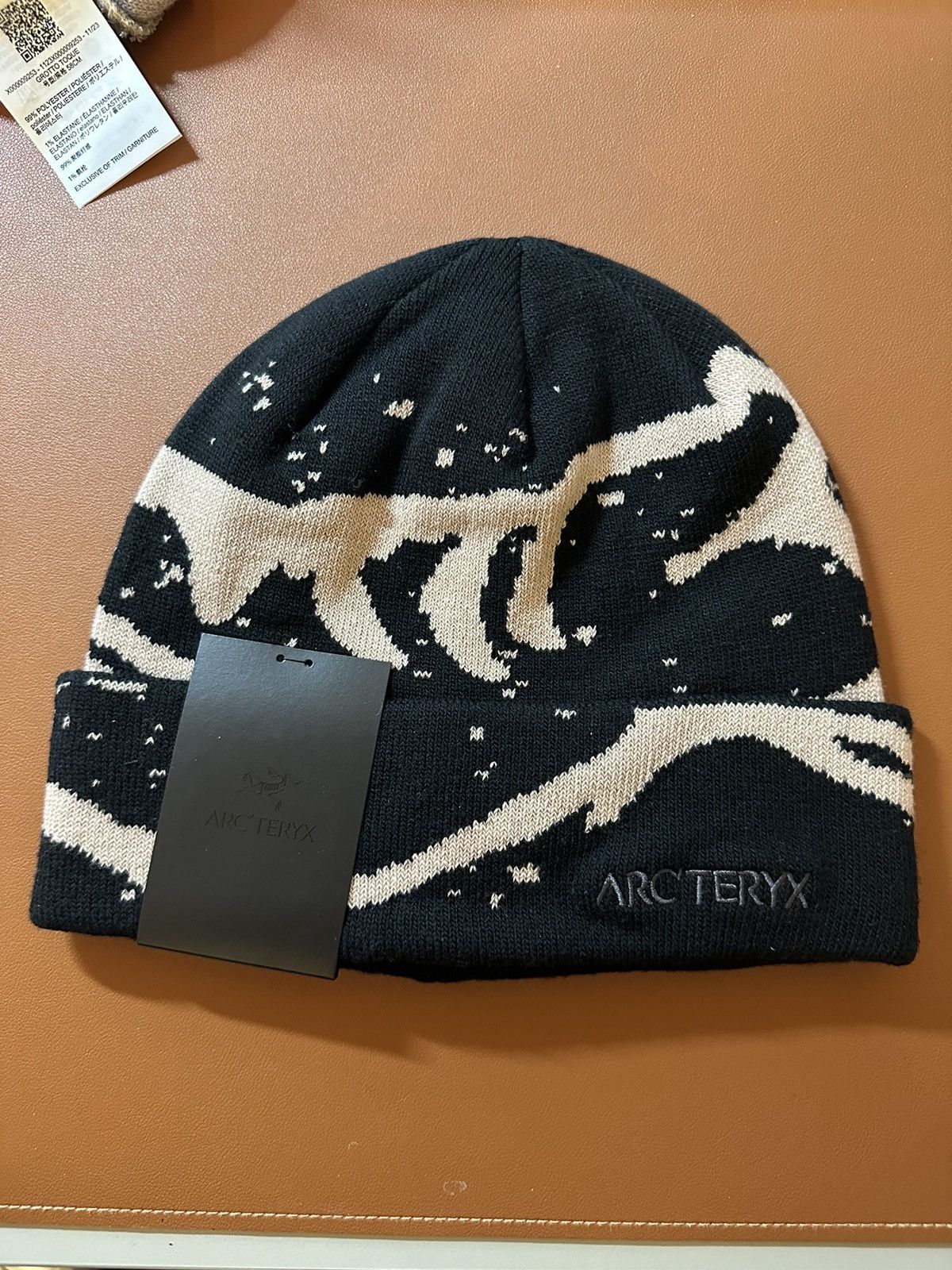 Arc'teryx Arc'teryx Grotto Toque Alpine Rose | Grailed