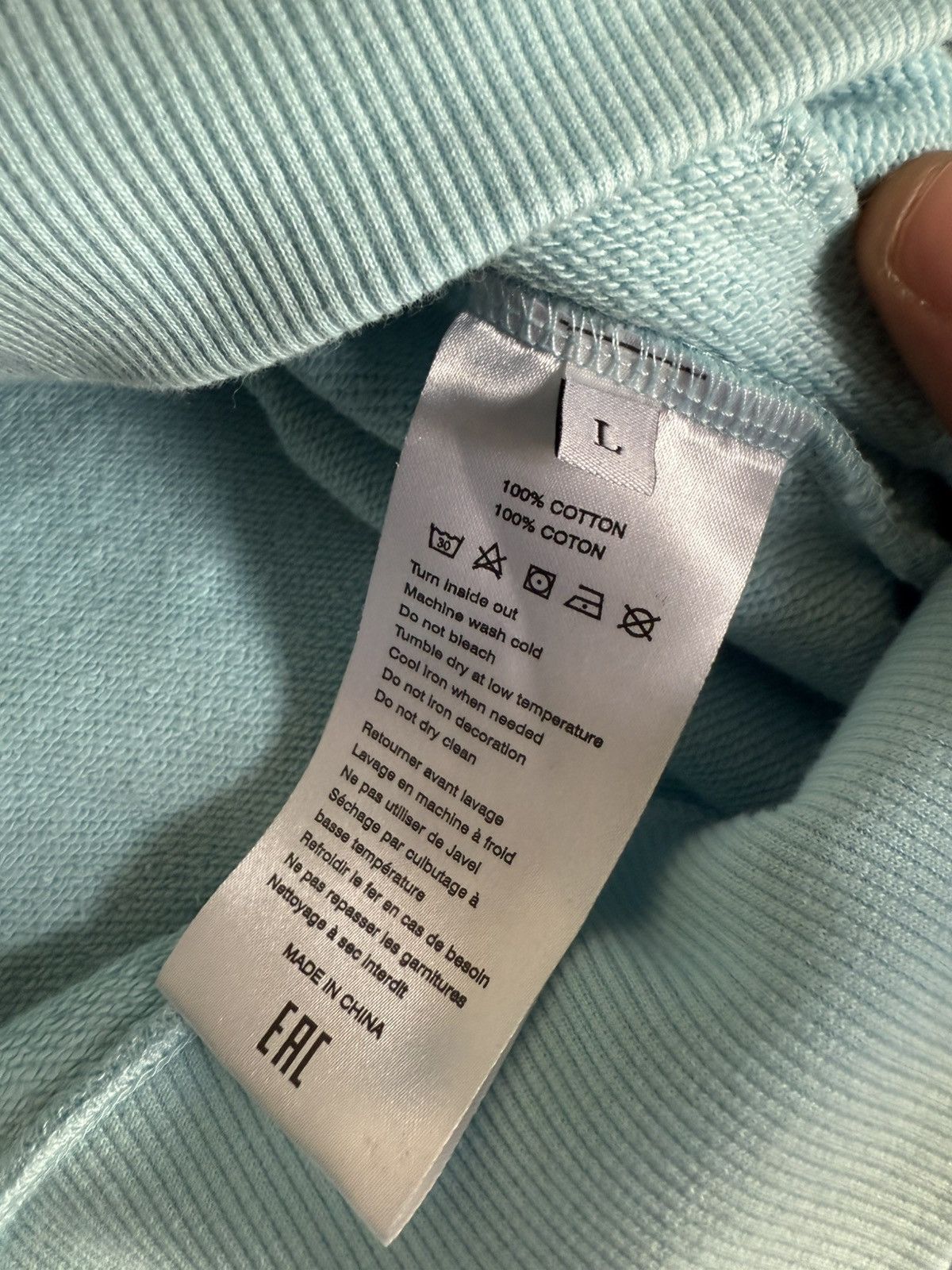 3.PARADIS 3.Paradis Doves Hoodie Light Blue - Size L - New with tag Size US L / EU 52-54 / 3 - 5 Thumbnail
