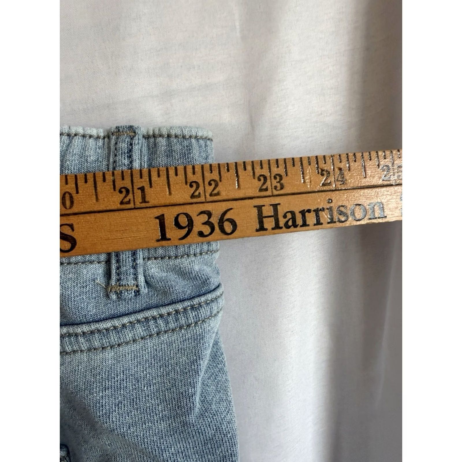 Vintage VINTAGE Lane Bryant Boyfriend Jeans, 24, Light Blue Denim, NWT, Plus, Mid Rise, Relaxed, Cotton/Polyester, Denim, Beachy, Women, Jeans Size 42" / US 20 - 5 Thumbnail