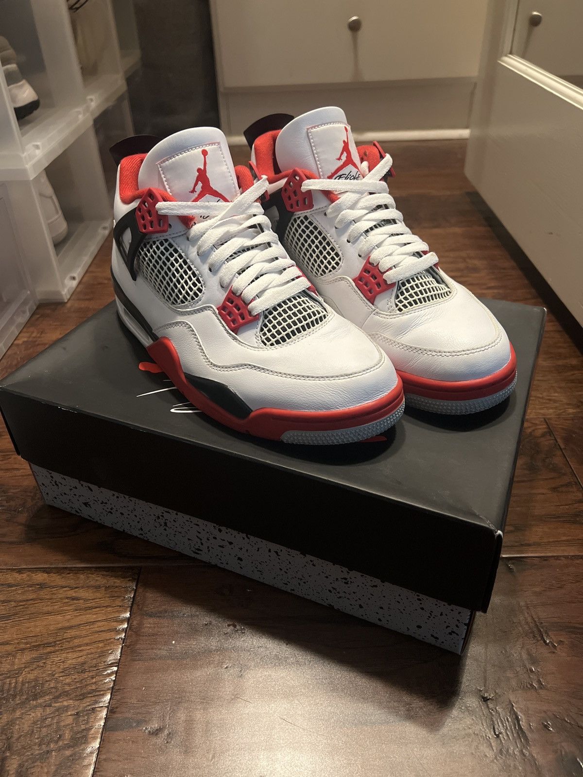 jordan 4 og fire red