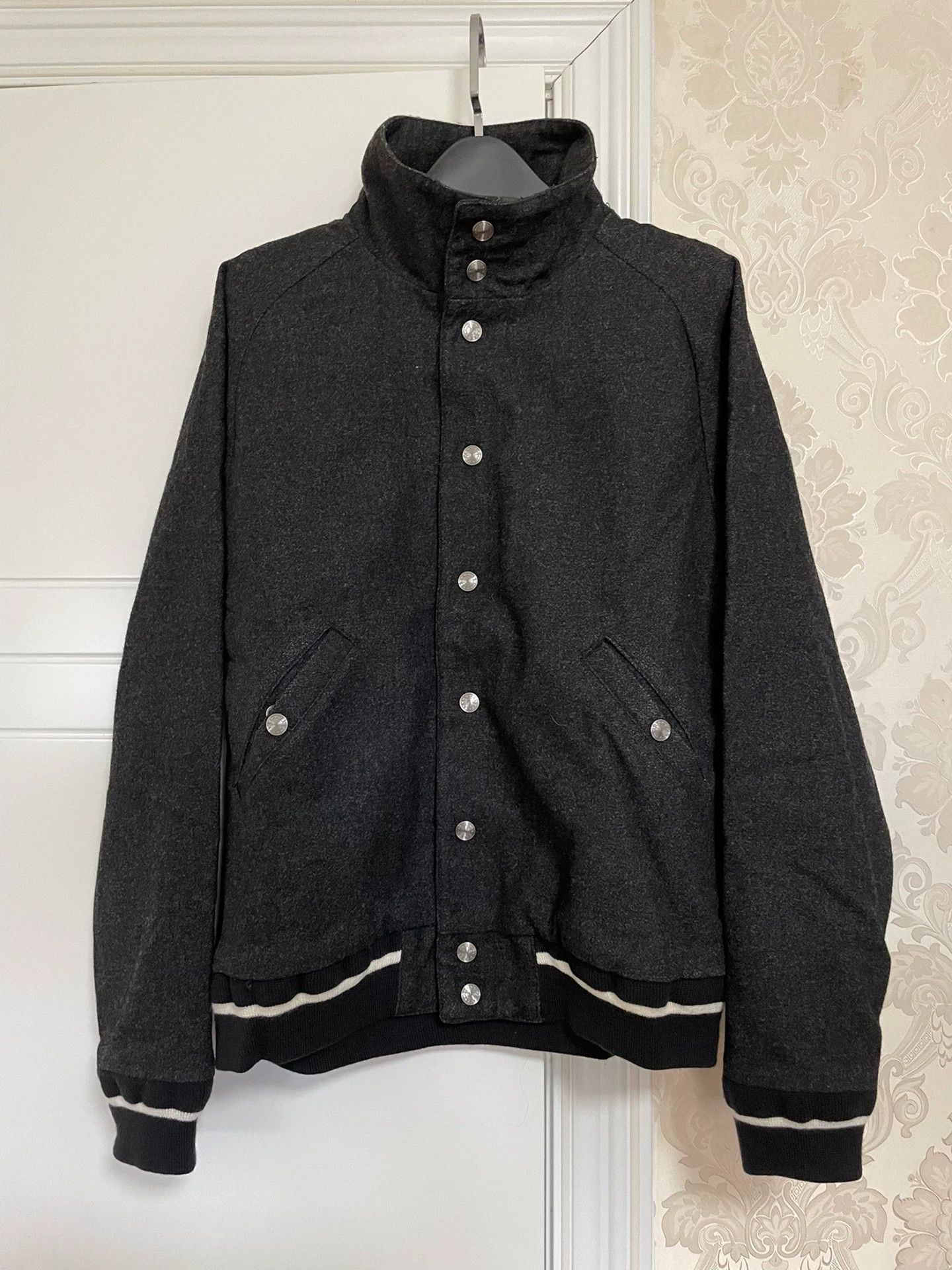 Original Fake OriginalFake Kaws 09FW Collared Jacket S Good Condition Size US S / EU 44-46 / 1 - 1 Thumbnail