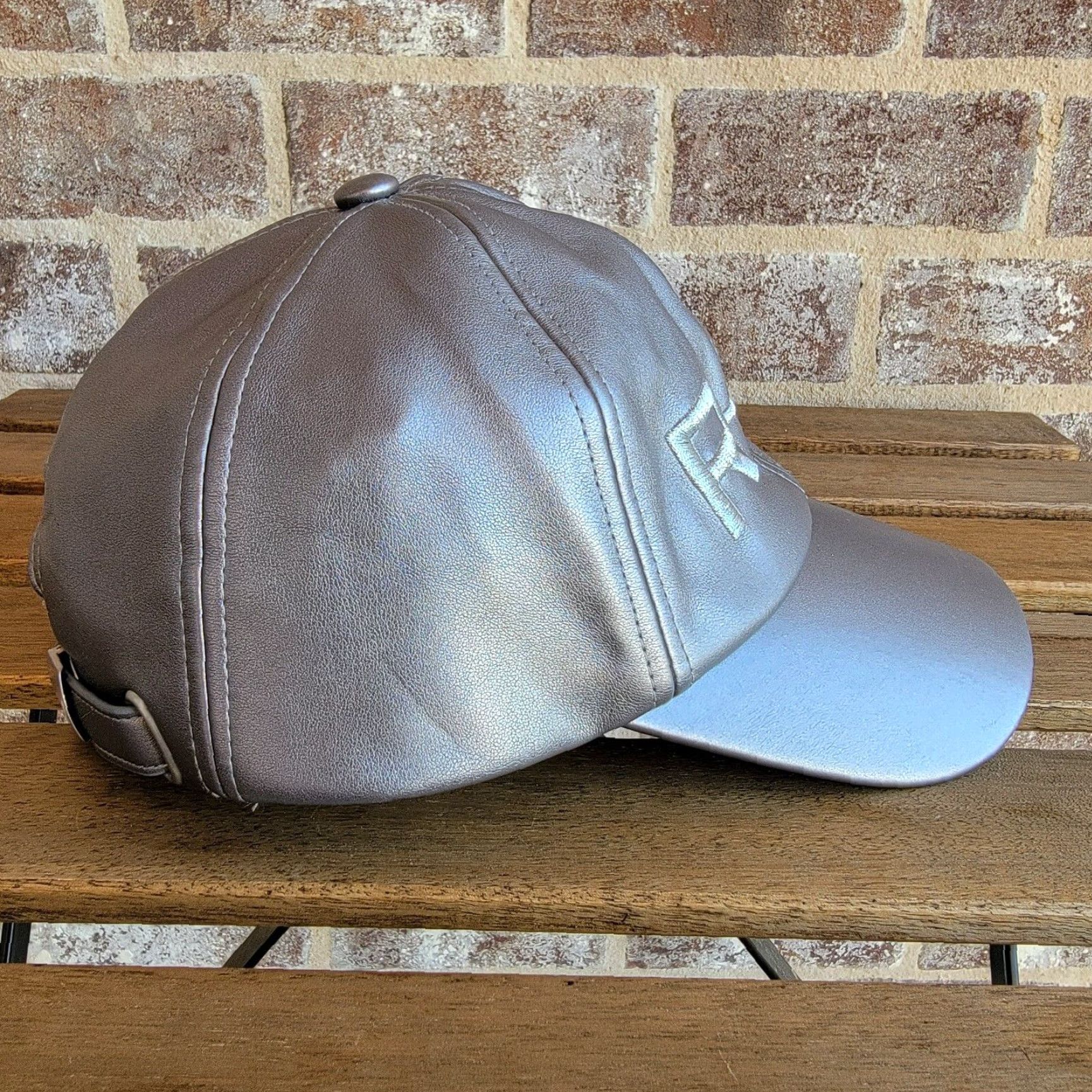 RODA Rodan + Fields Baseball Cap Hat Adult One Size Adjustable Gray Logo Mens Size ONE SIZE - 2 Thumbnail
