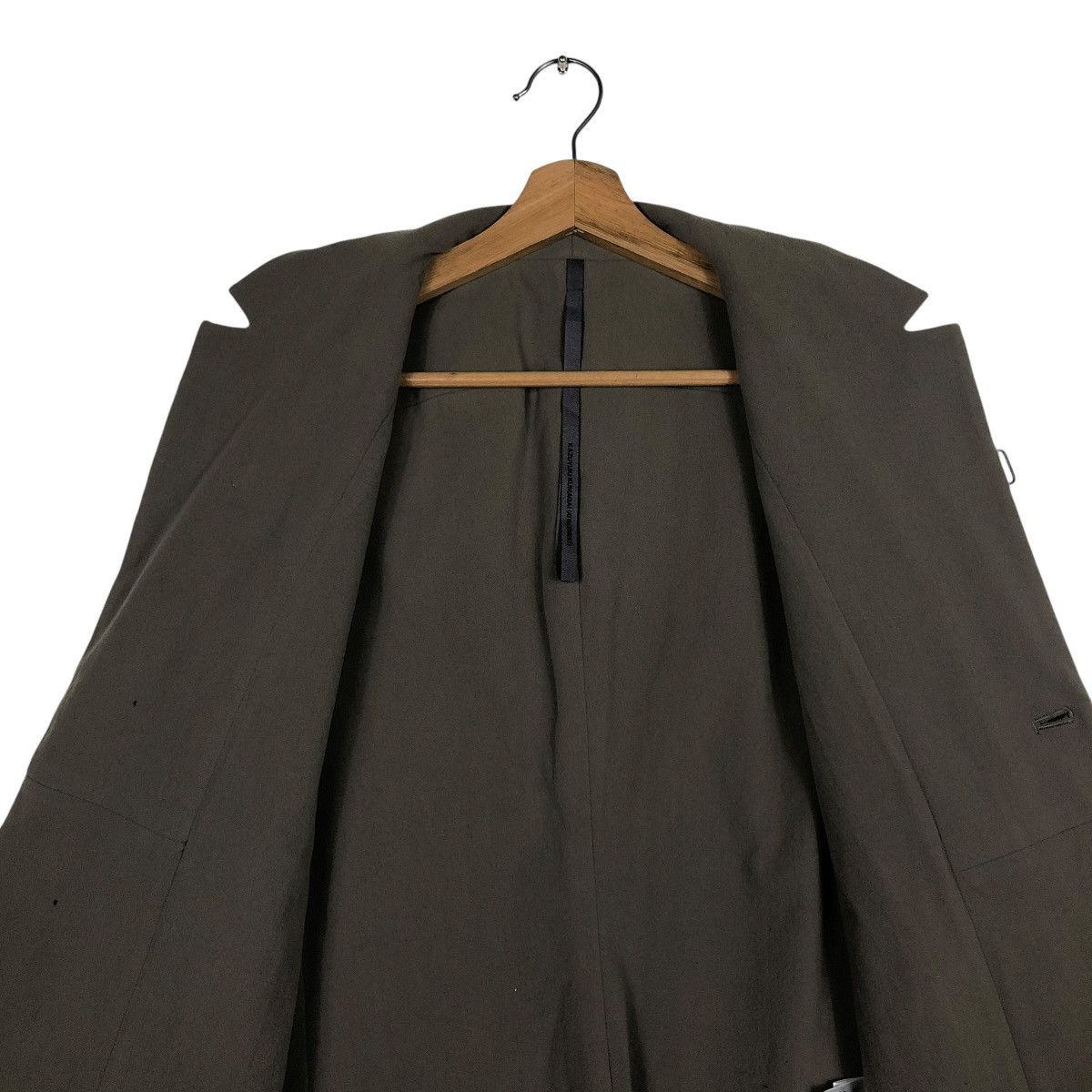 Kazuyuki Kumagai Attachment 🔥CASUAL COATS JACKETS BUTTON KAZUYUKI KUMAGAI ATTACHMENT Size US S / EU 44-46 / 1 - 14 Thumbnail