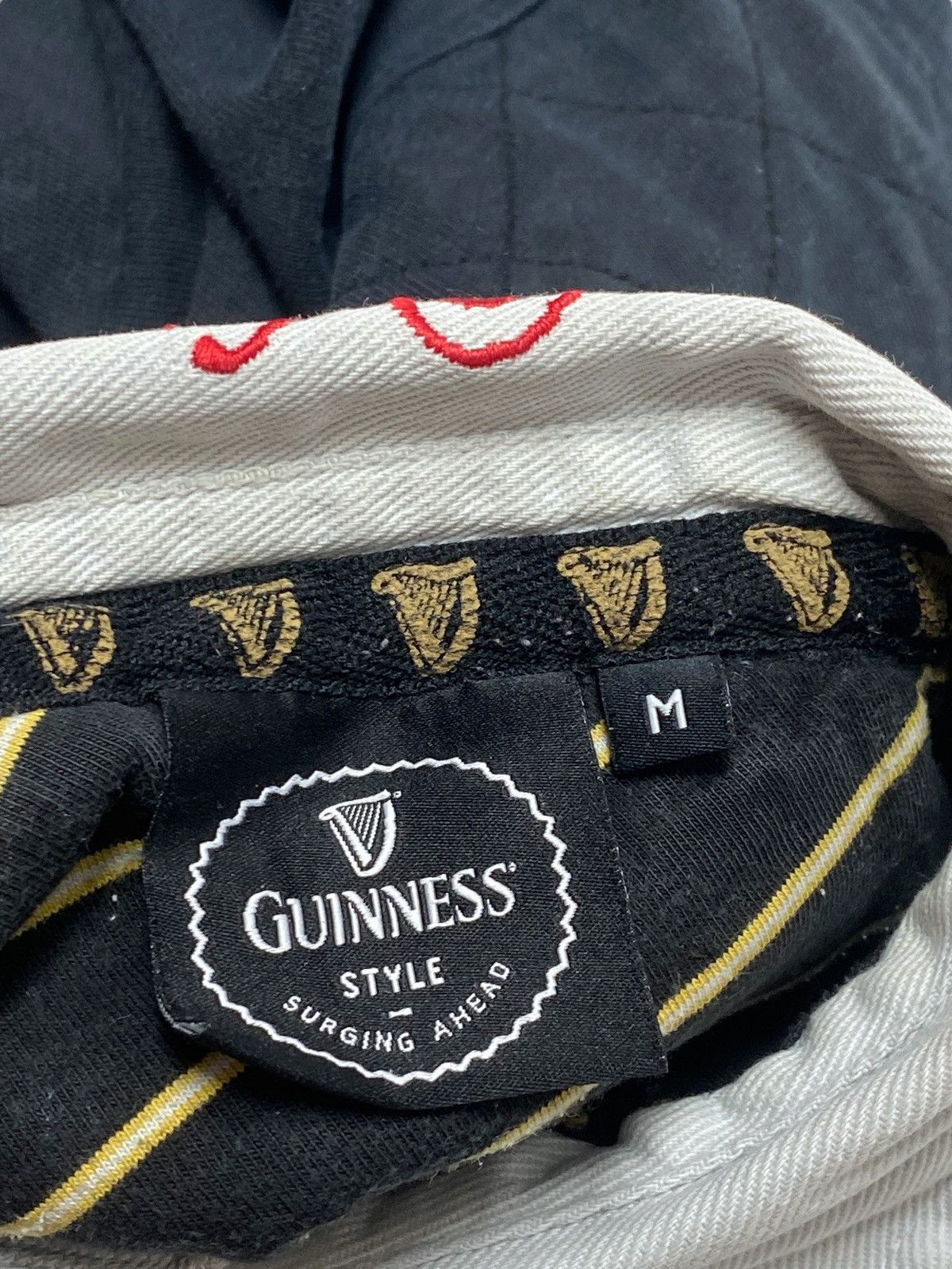 Other Vintage GUINNESS Black Faded Polo Shirt Wales Rugby WRU Size US L / EU 52-54 / 3 - 5 Thumbnail