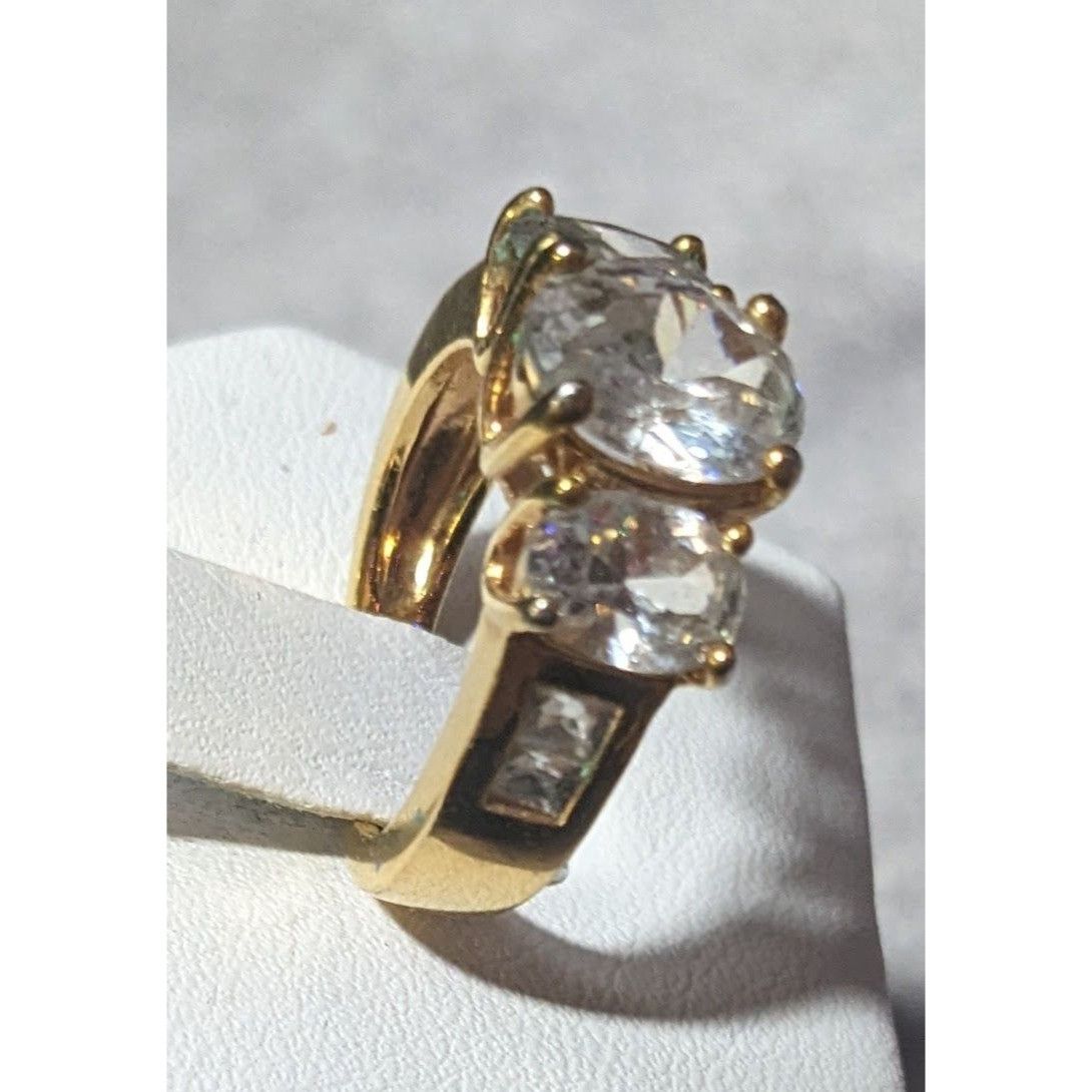 Other Glamorous Bright Gold Tone Large Three Stone Cubic Zirconia Size ONE SIZE - 2 Thumbnail