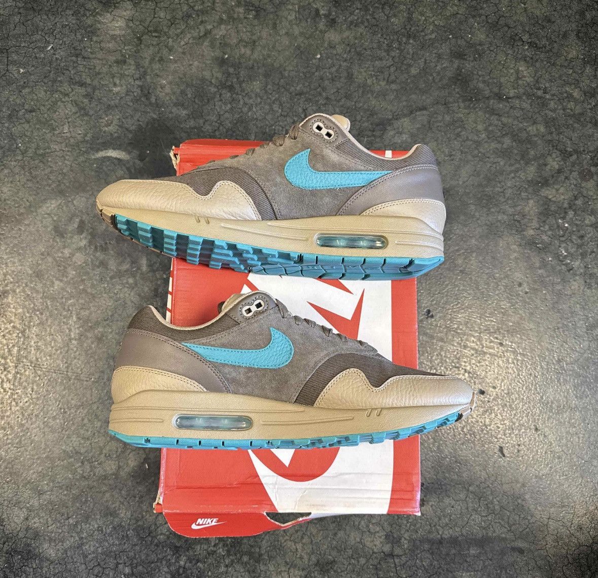 Nike Air Max 1 Ridgerock Size US 10.5 / EU 43-44 - 2 Thumbnail