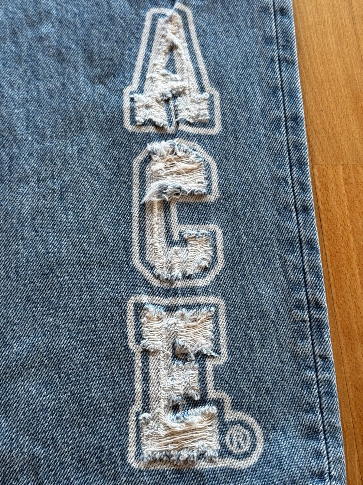 Palace P90 College Stress Distressed Jeans Size US 34 / EU 50 - 3 Thumbnail