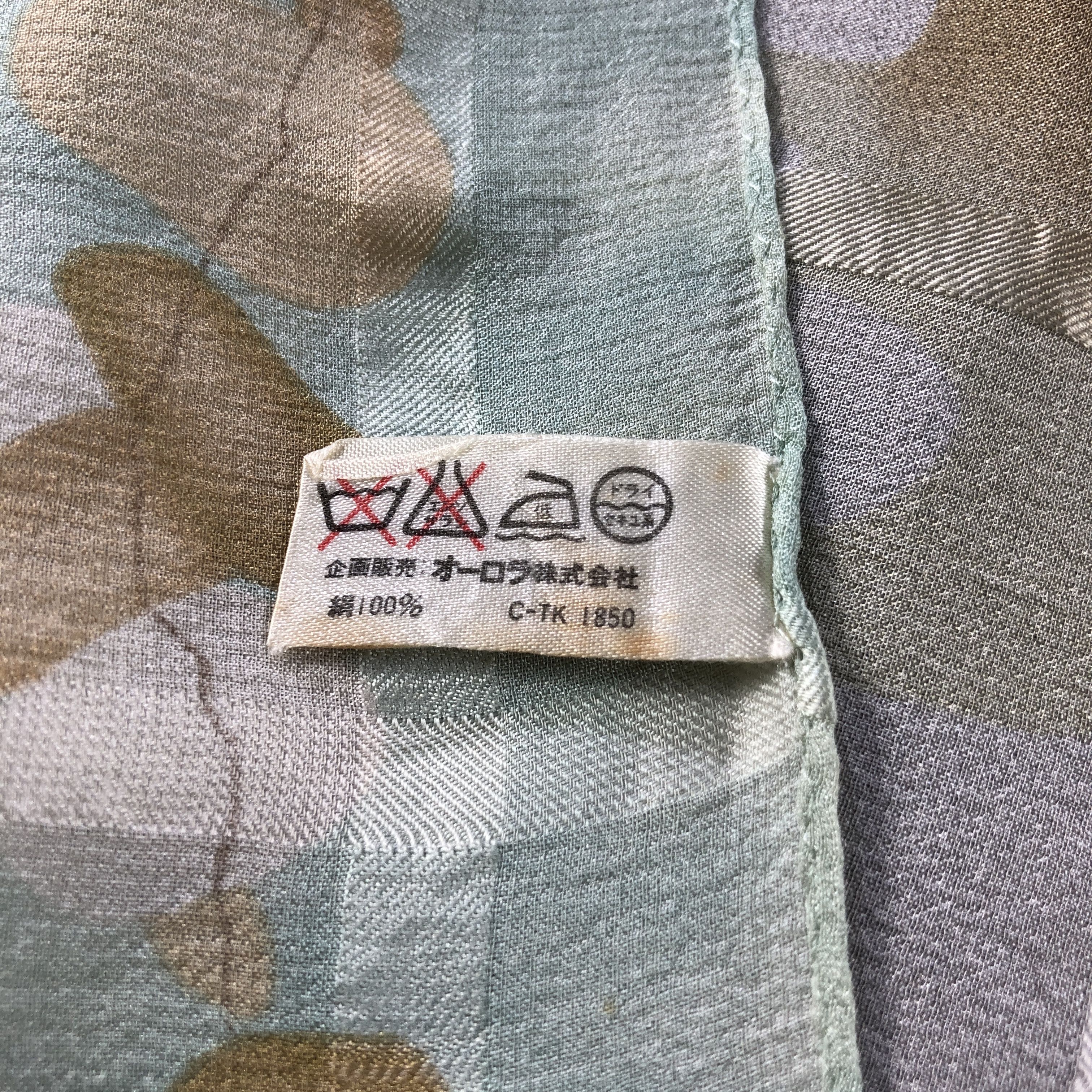 Japanese Brand Marie Claire Luxury Floral Silk Scarf M1073 Size ONE SIZE - 5 Thumbnail