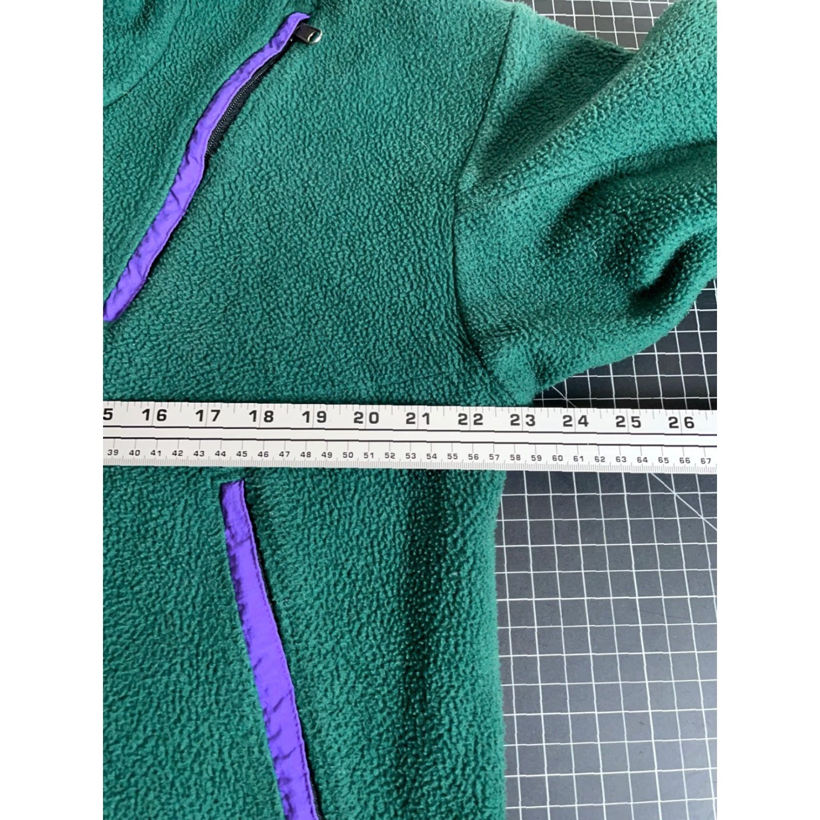 The North Face VINTAGE The North Face Jacket Green Purple 90s Zip Up Fleece Mens Large USA Made Retro Size US L / EU 52-54 / 3 - 5 Thumbnail