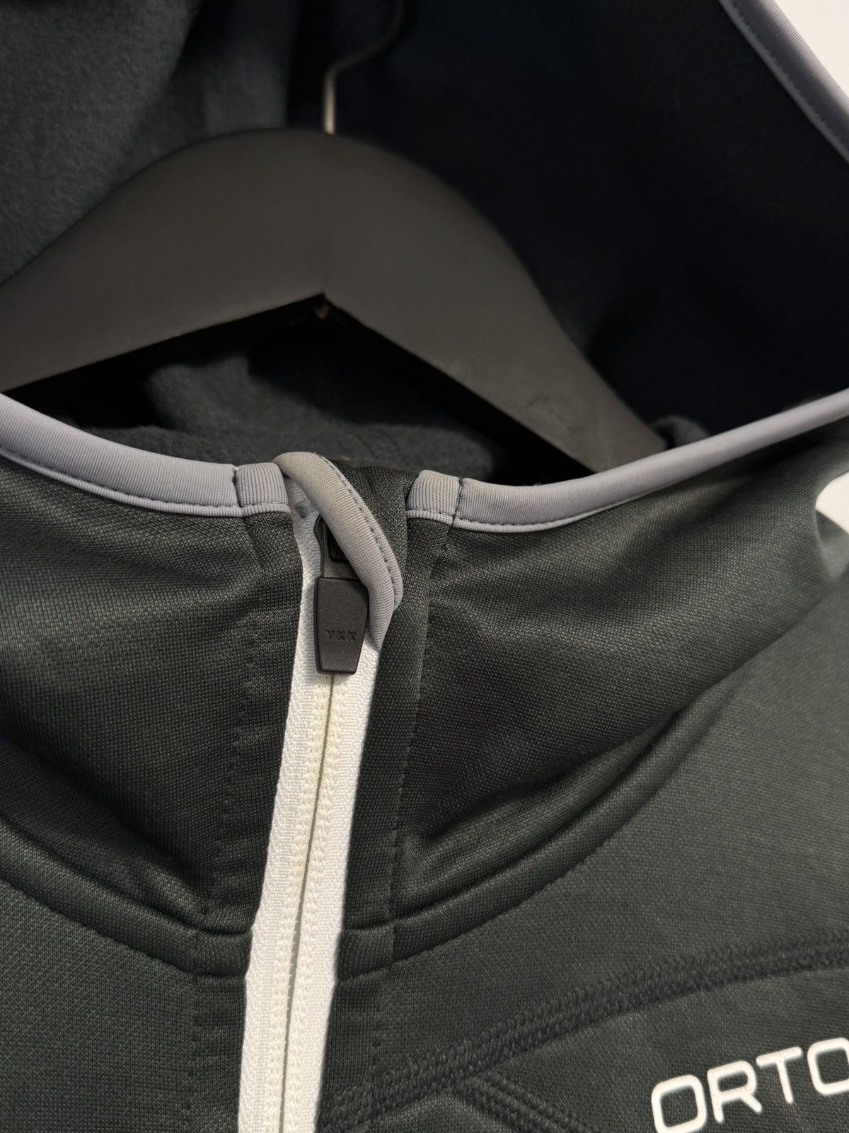 ORTOVOX ORTOVOX hoodie jacket merino wool fleece inside full zip Size L / US 10 / IT 46 - 8 Thumbnail