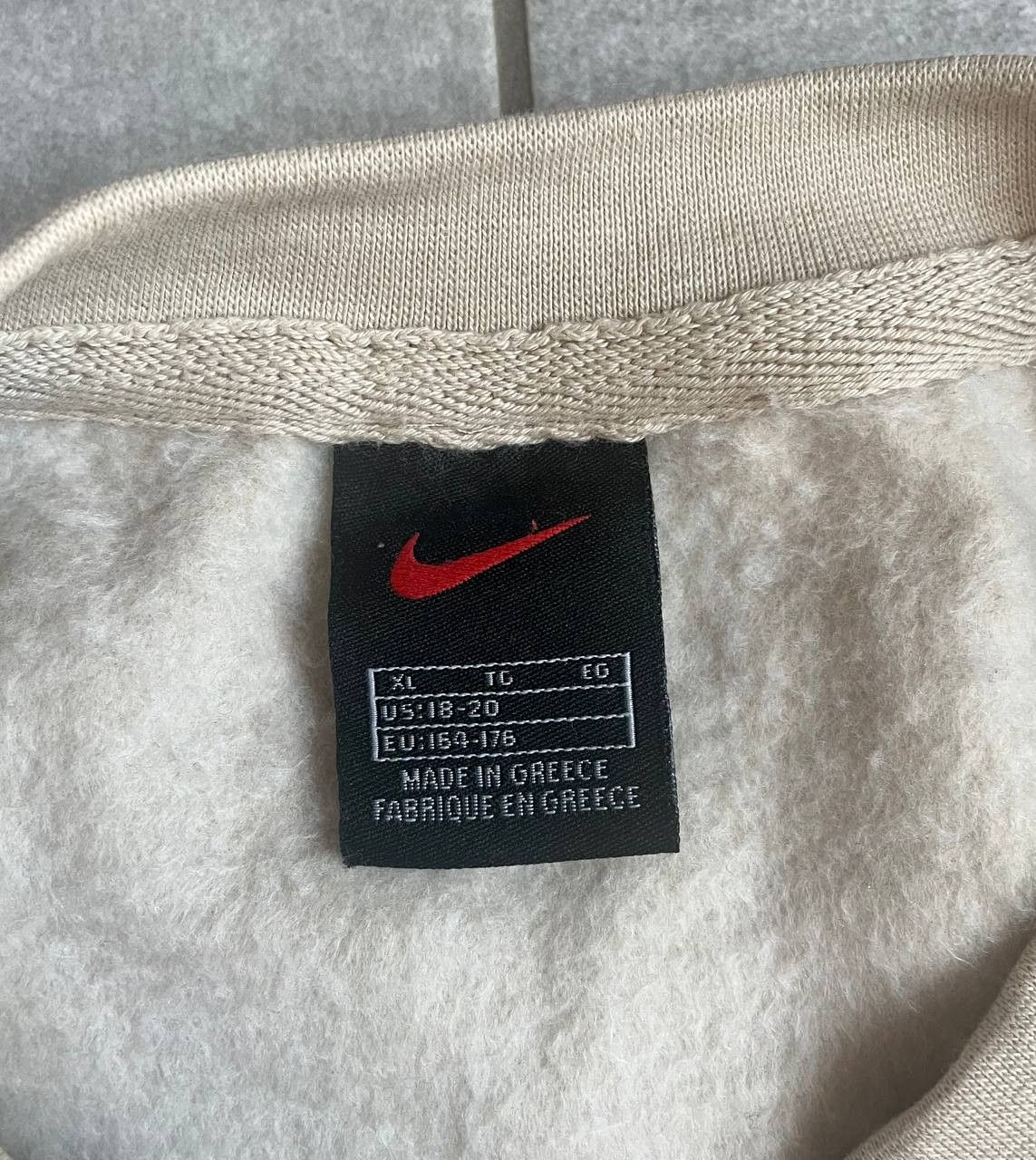 Nike Nike Vintage Peach Patch Logo Sweatshirt Size US M / EU 48-50 / 2 - 3 Thumbnail