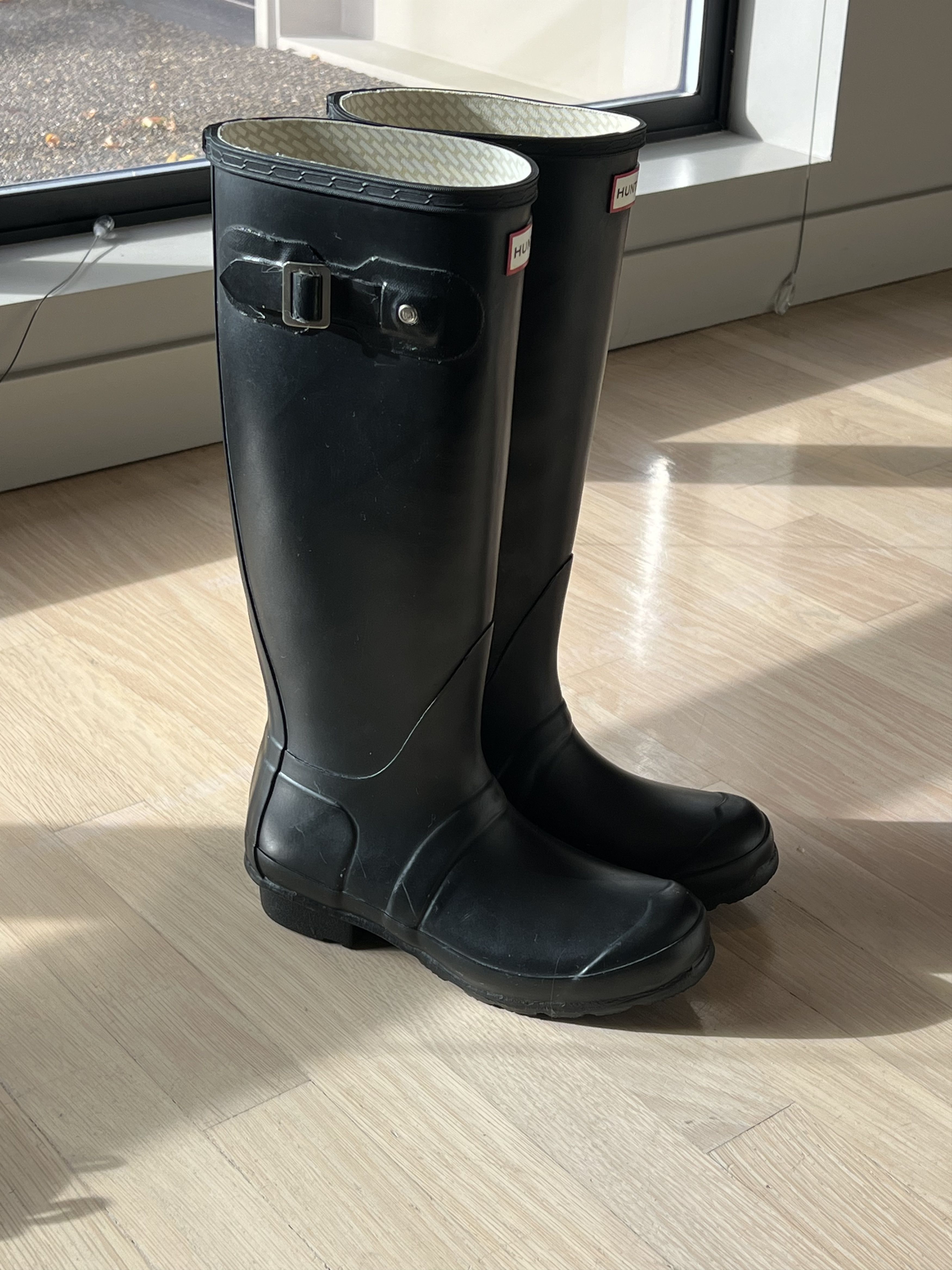 Hunter Womens Hunter Boots Size US 6 / IT 36 - 2 Thumbnail
