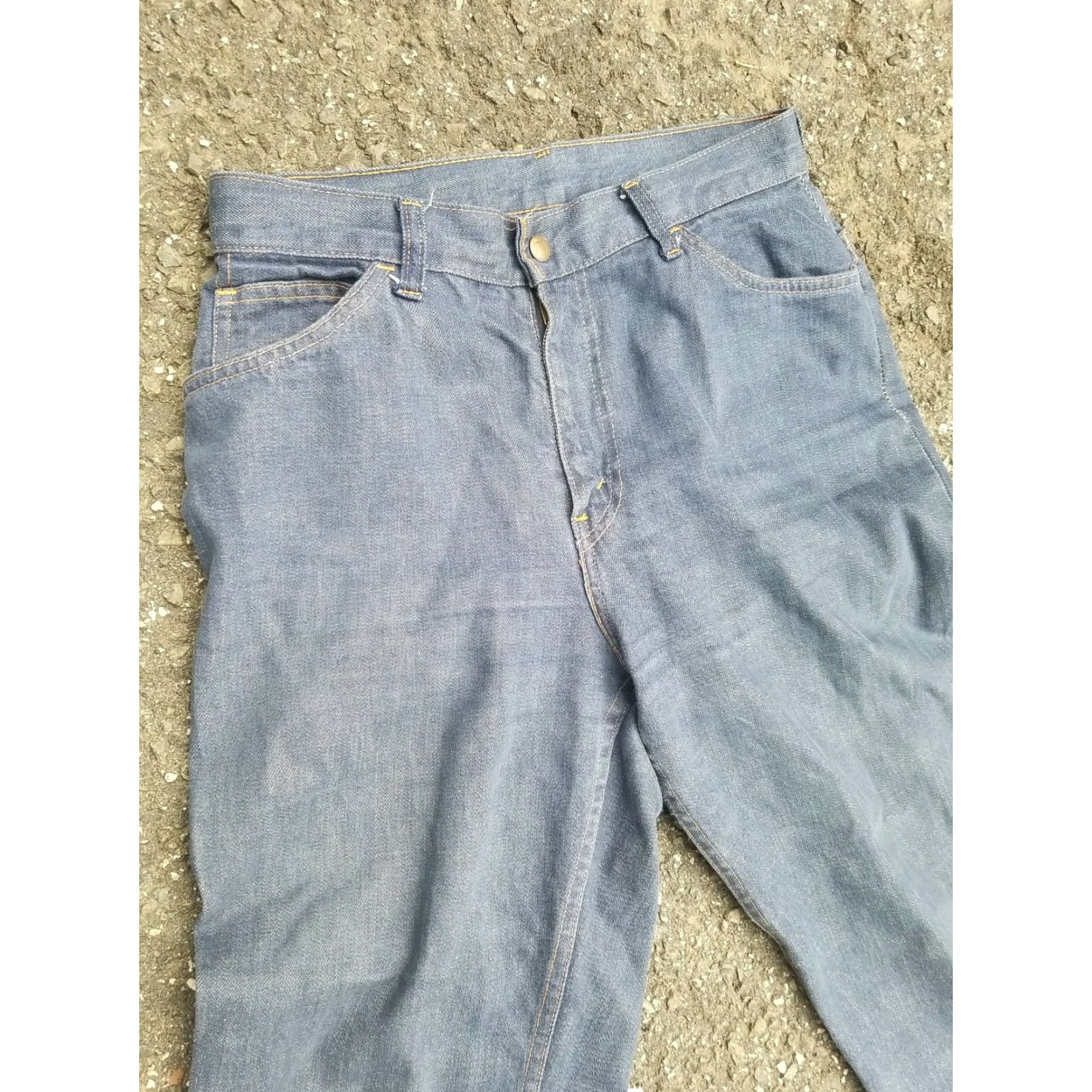 Levi's VINTAGE Levi's Shirt Denim 28x30.5 Womens Men? Size ONE SIZE - 2 Thumbnail