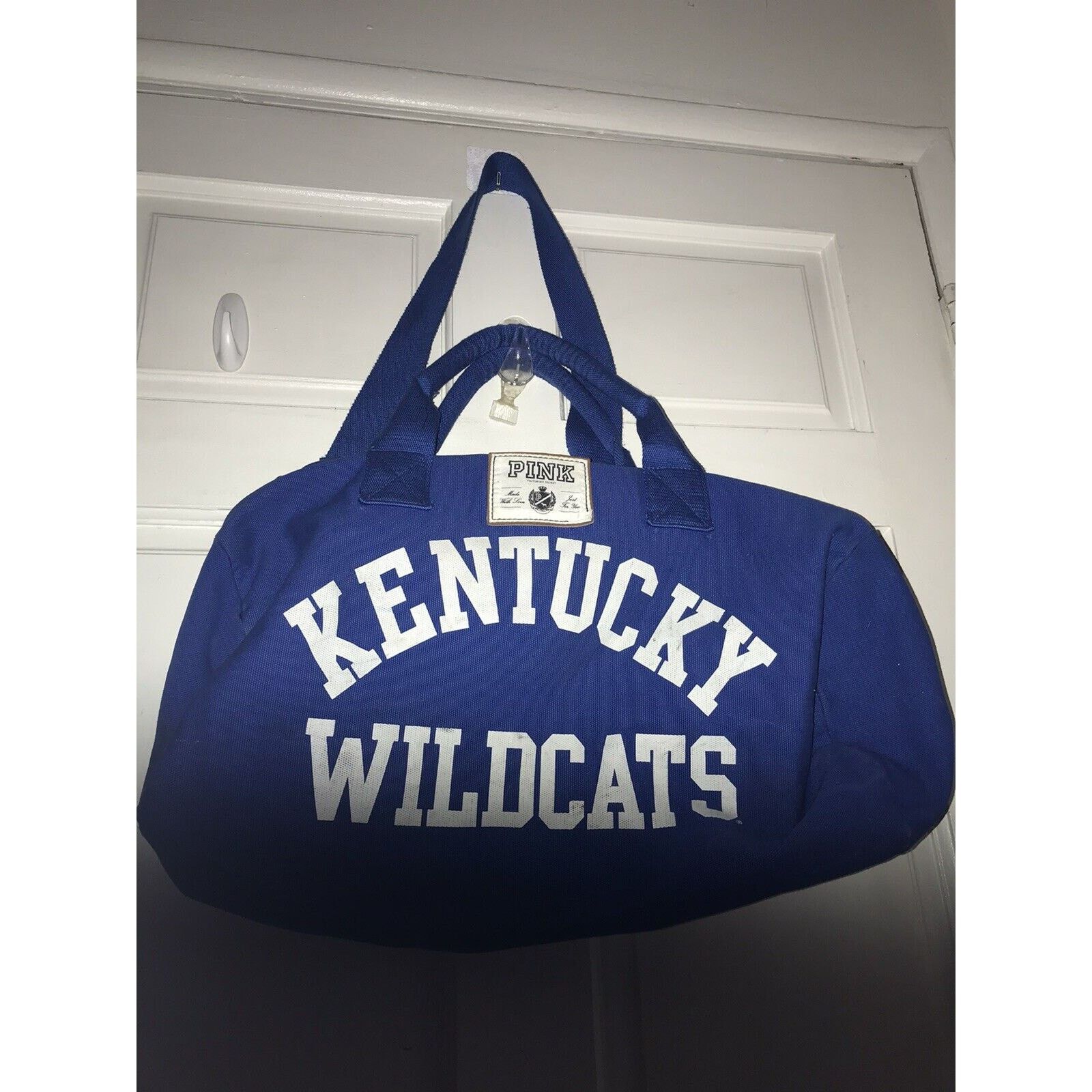 Victoria's Secret PINK Victorias Secret Kentucky Wildcats Sports Travel Bag Size ONE SIZE - 1 Thumbnail