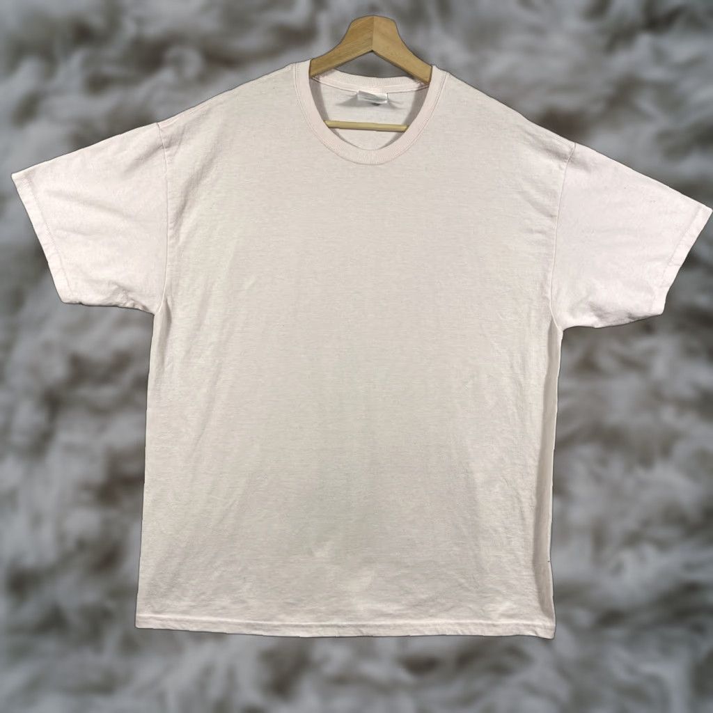 Hanes VINTAGE Hanes T-Shirt Adult Large Pink Heavyweight 50/50 90s Classic Mens Shirt Size US L / EU 52-54 / 3 - 1 Thumbnail