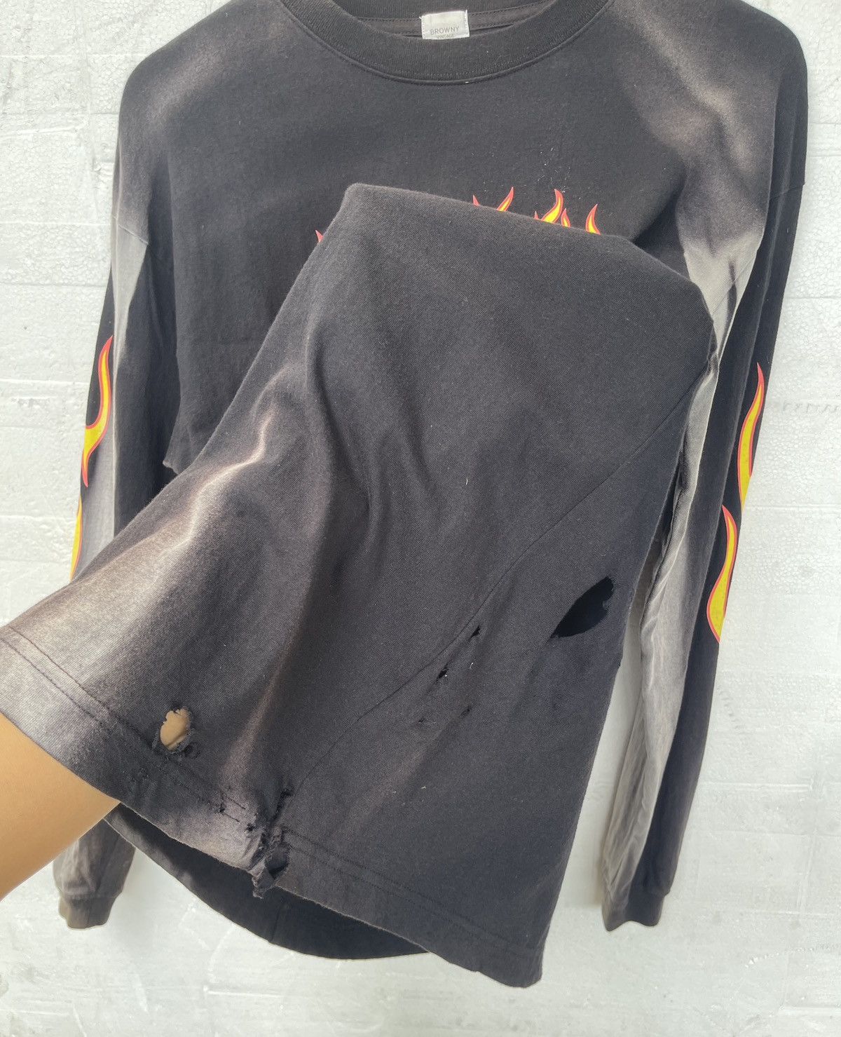 Unsound Rags Rare‼️Vintage TRASHED🔥FEARFUL🔥Flame Sun Faded Long Sleeve Tee Size US S / EU 44-46 / 1 - 6 Thumbnail