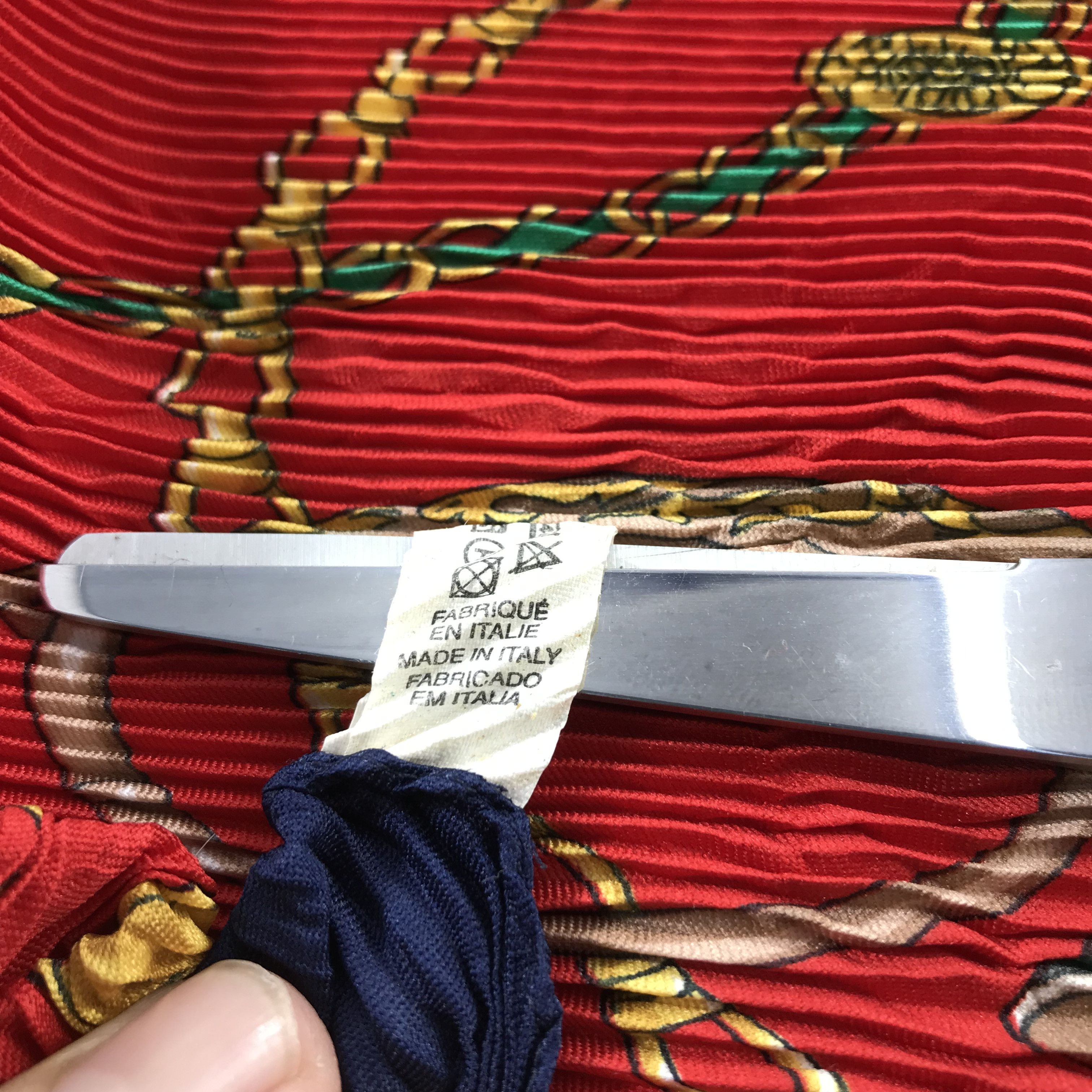 Vintage Luxury Design Pleated Scarf M185 Size ONE SIZE - 4 Thumbnail