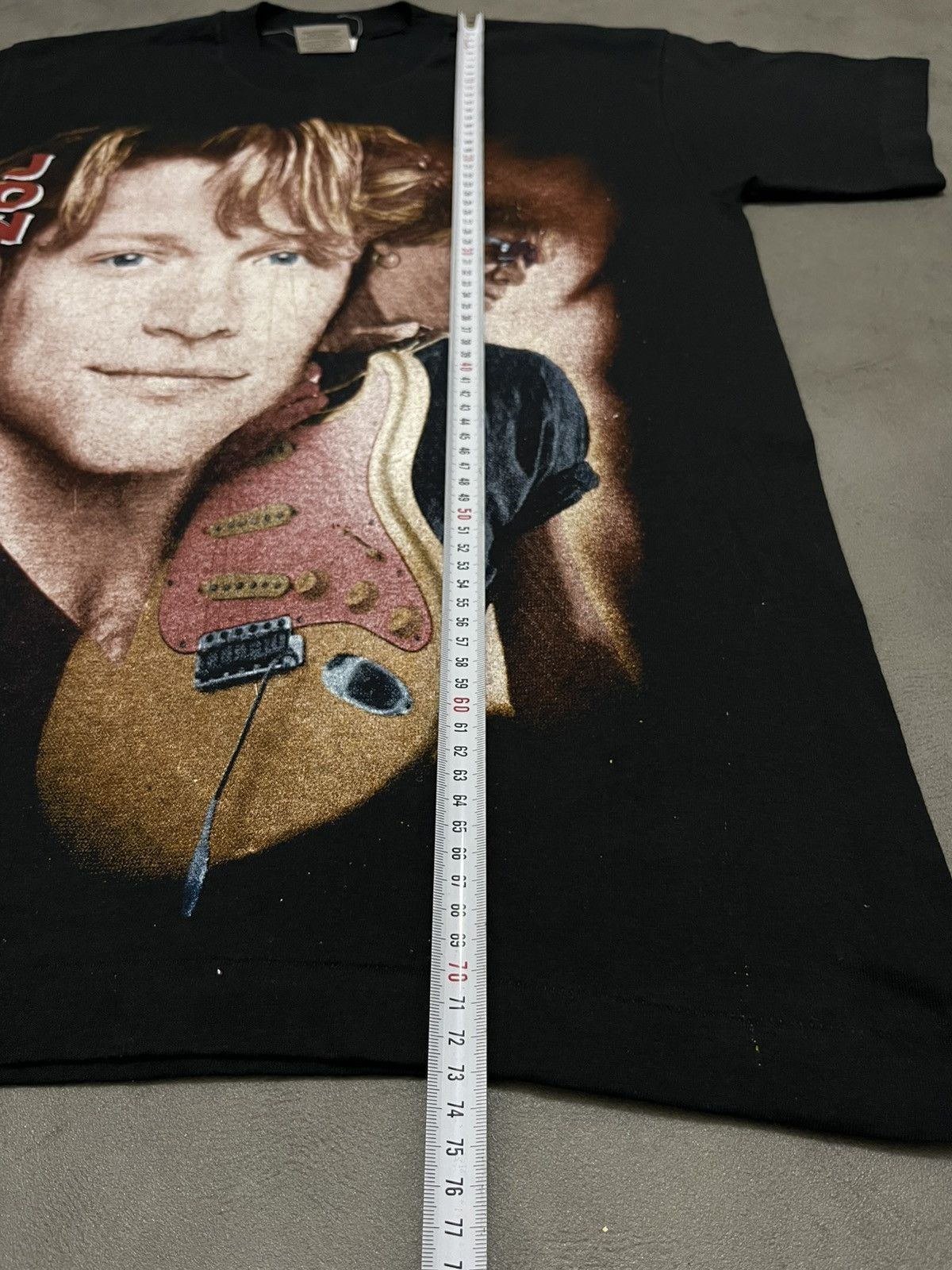 Band Tees × Bon Jovi Very rare 90’s Jon Bon Jovi band screen stars T-shirt Size US M / EU 48-50 / 2 - 11 Thumbnail